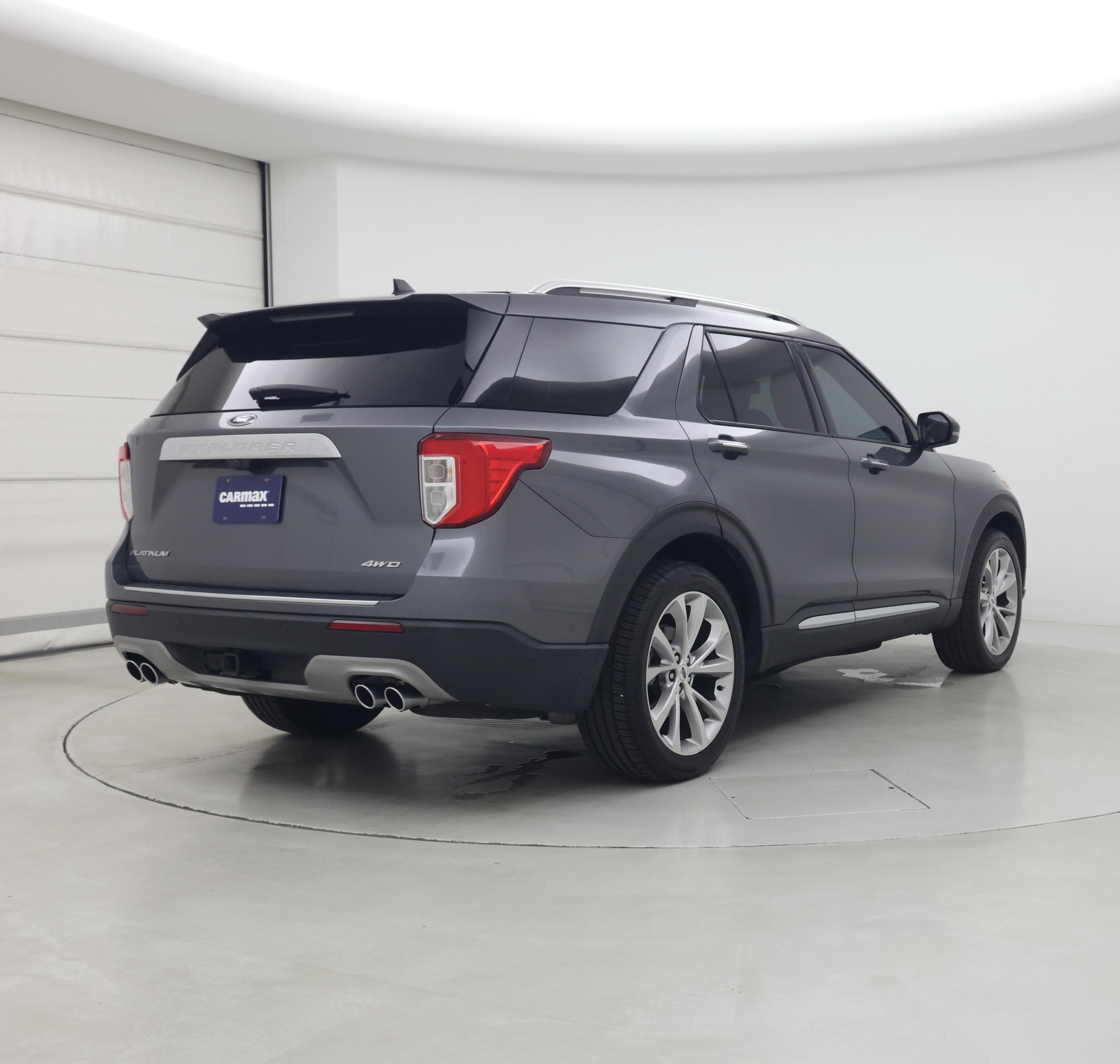 Thumbnail: 2021 Ford Explorer - 8