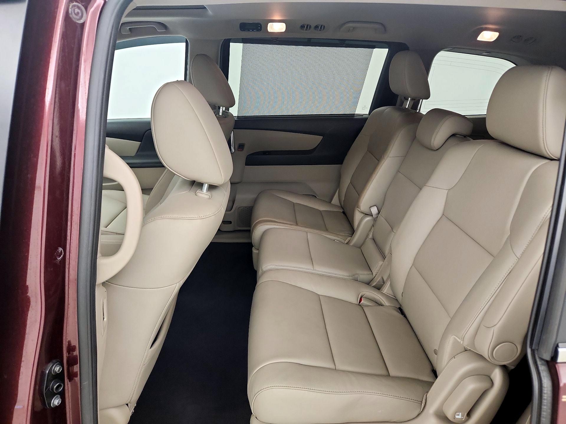 Thumbnail: 2015 Honda Odyssey - 19