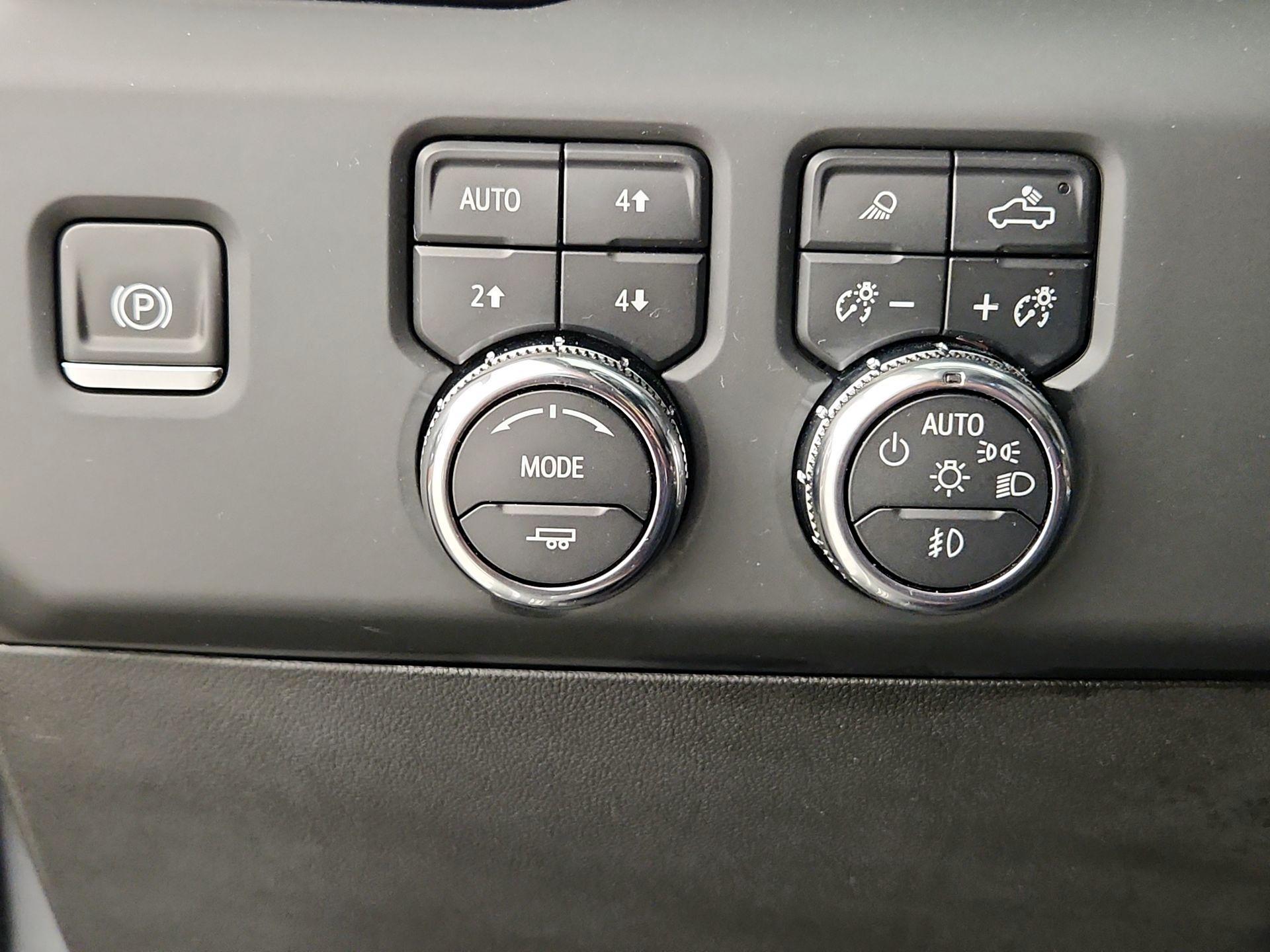Thumbnail: 2024 GMC Sierra 1500 - 13