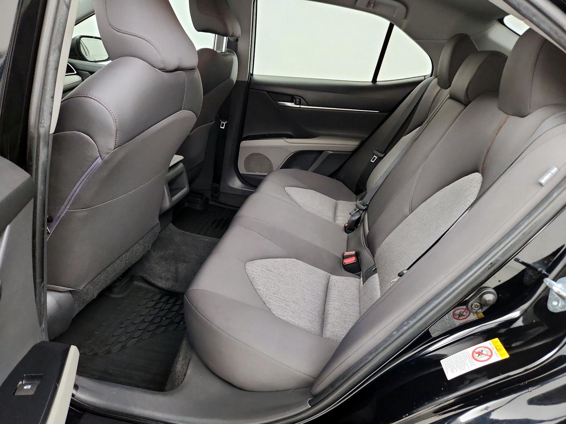 Thumbnail: 2018 Toyota Camry - 19