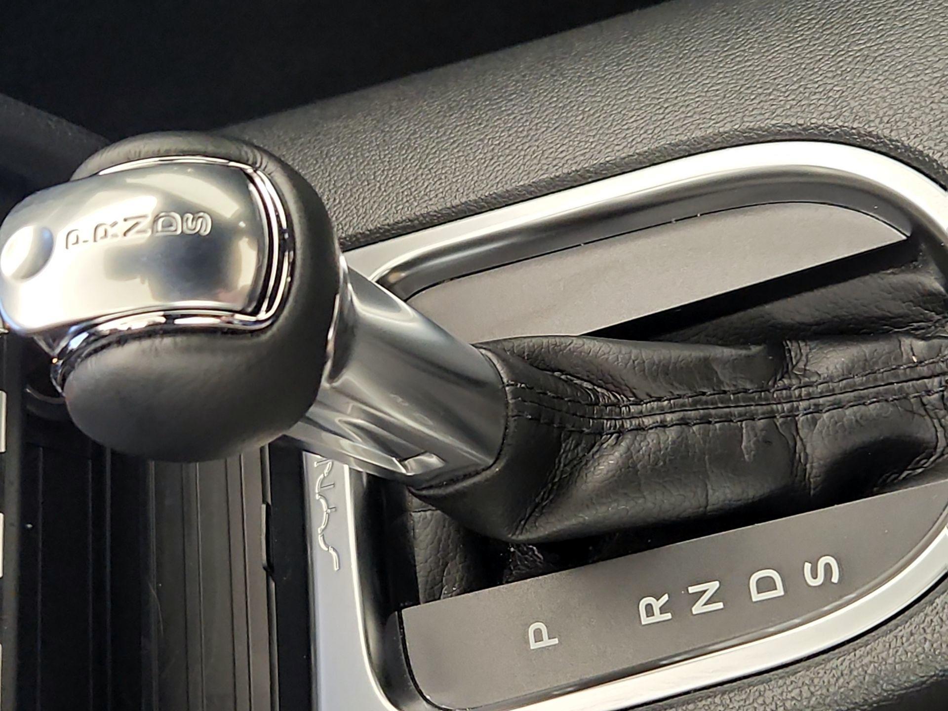 Thumbnail: 2022 Ford Mustang - 17
