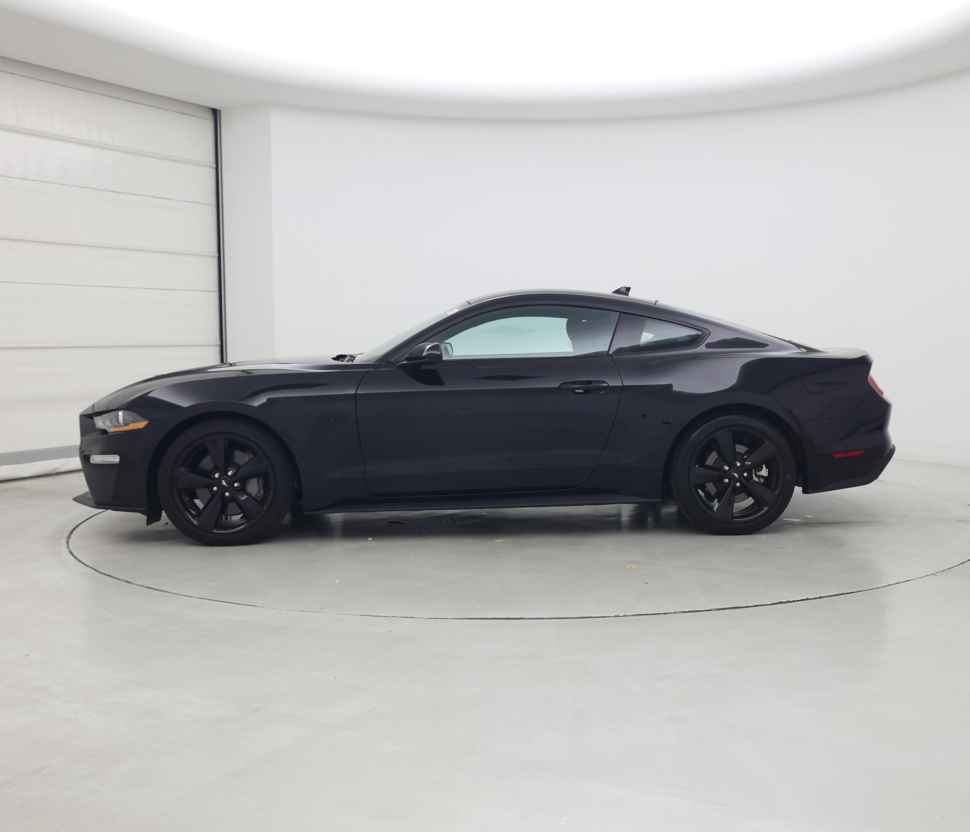 Thumbnail: 2022 Ford Mustang - 3