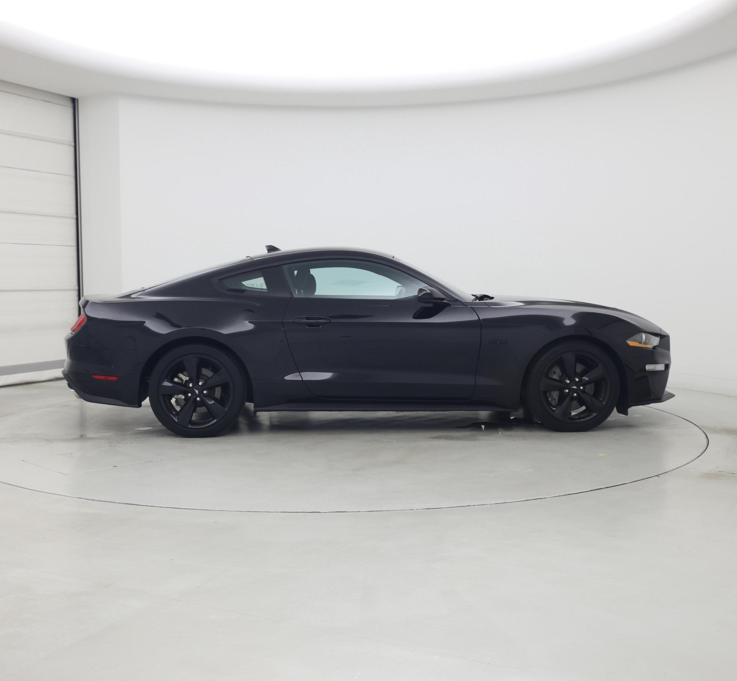 Thumbnail: 2022 Ford Mustang - 7