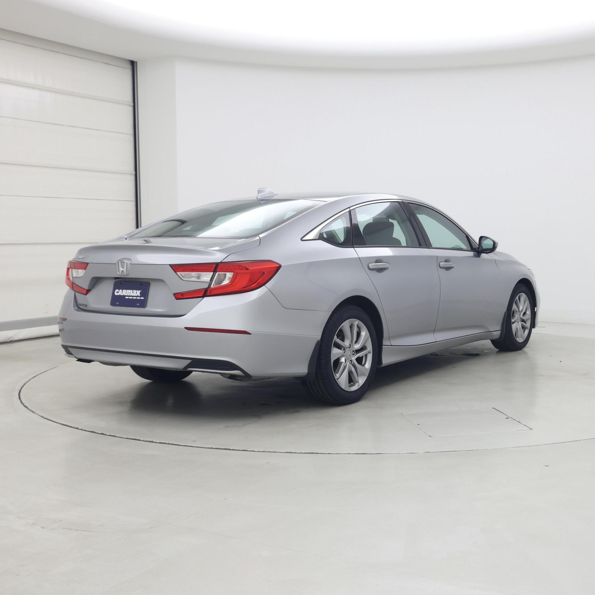 Thumbnail: 2018 Honda Accord - 8