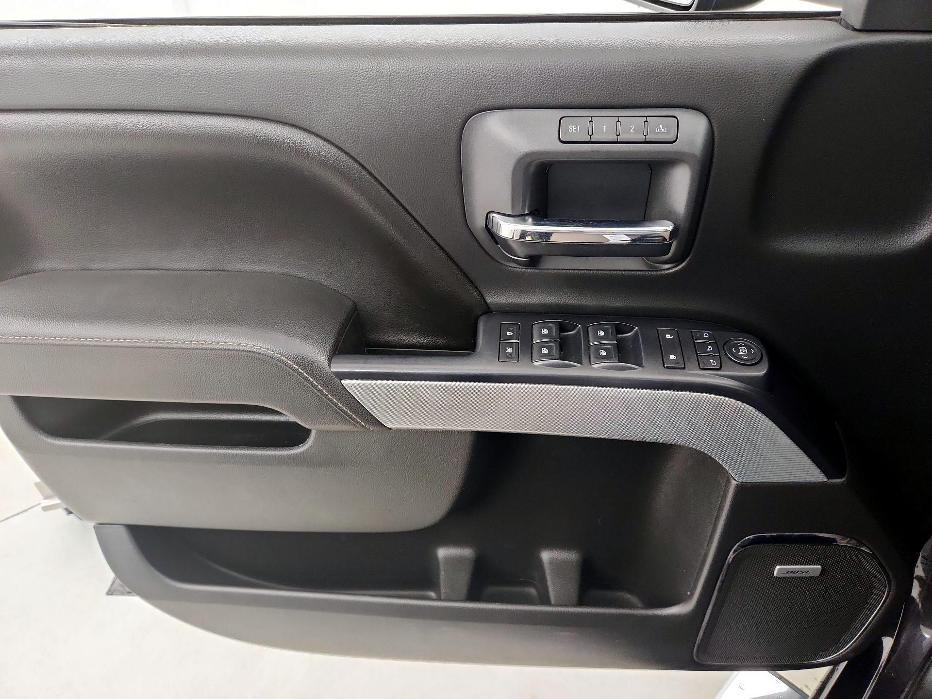 Thumbnail: 2015 Chevrolet Silverado 1500 - 12
