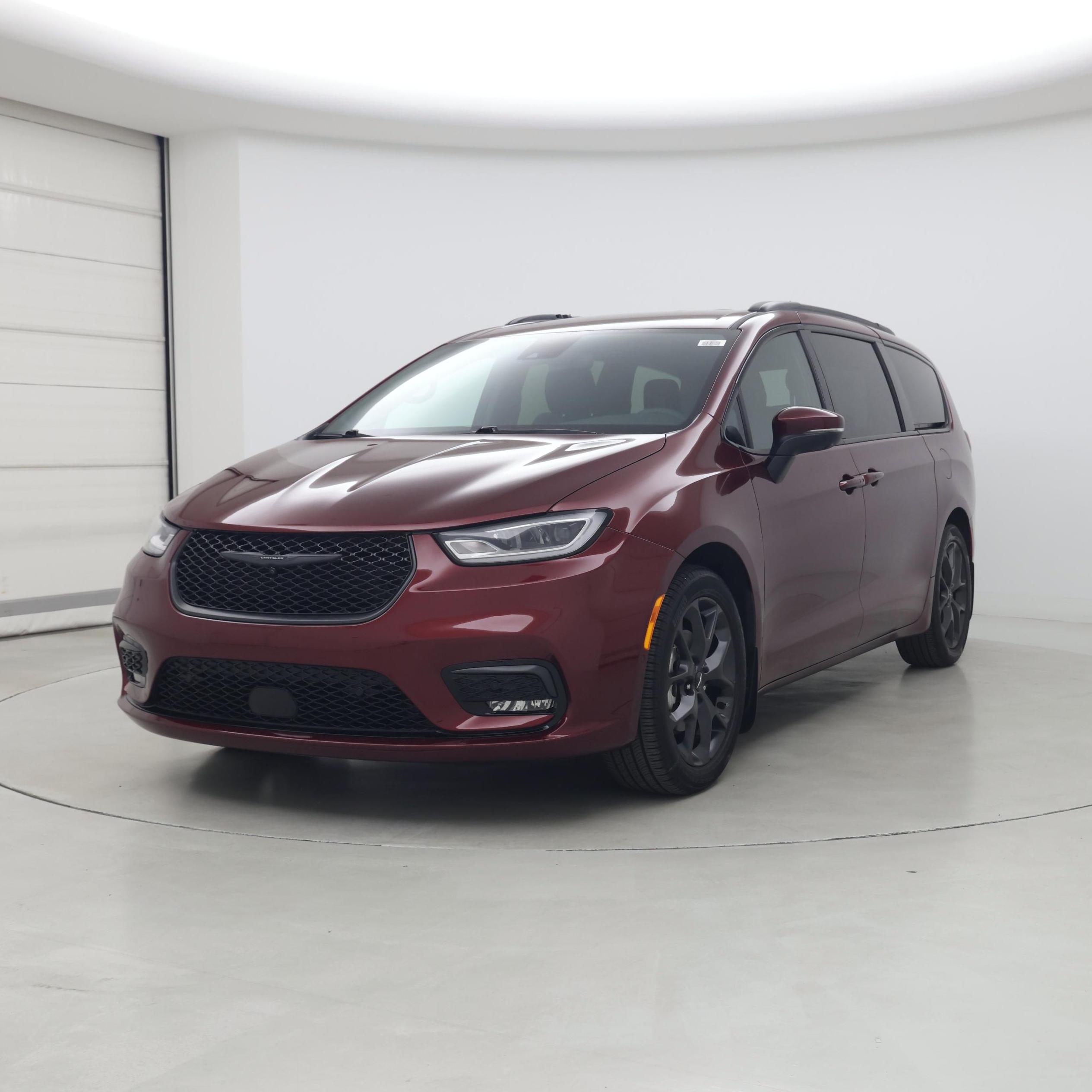 Thumbnail: 2023 Chrysler Pacifica - 4