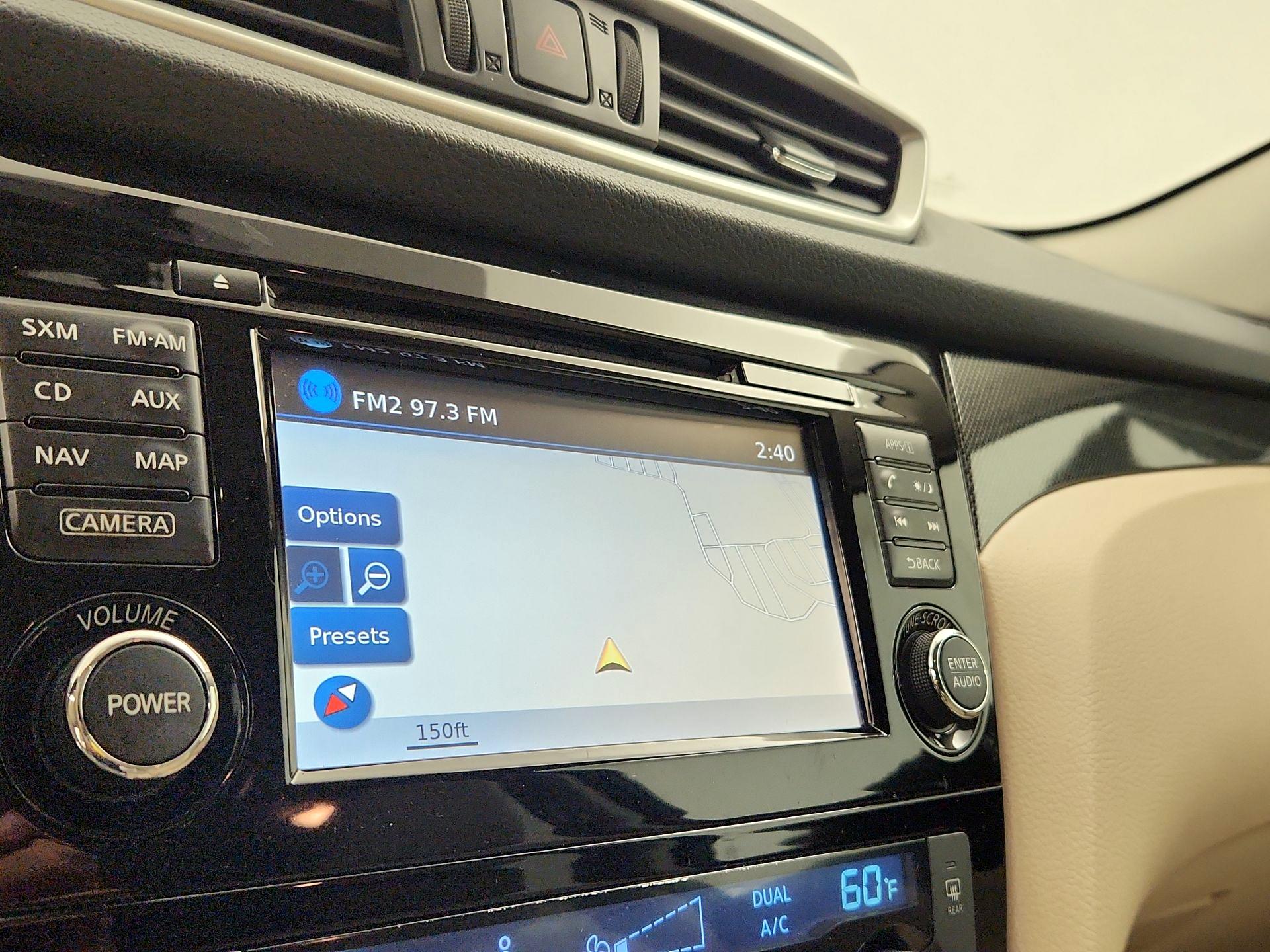Thumbnail: 2015 Nissan Rogue - 14