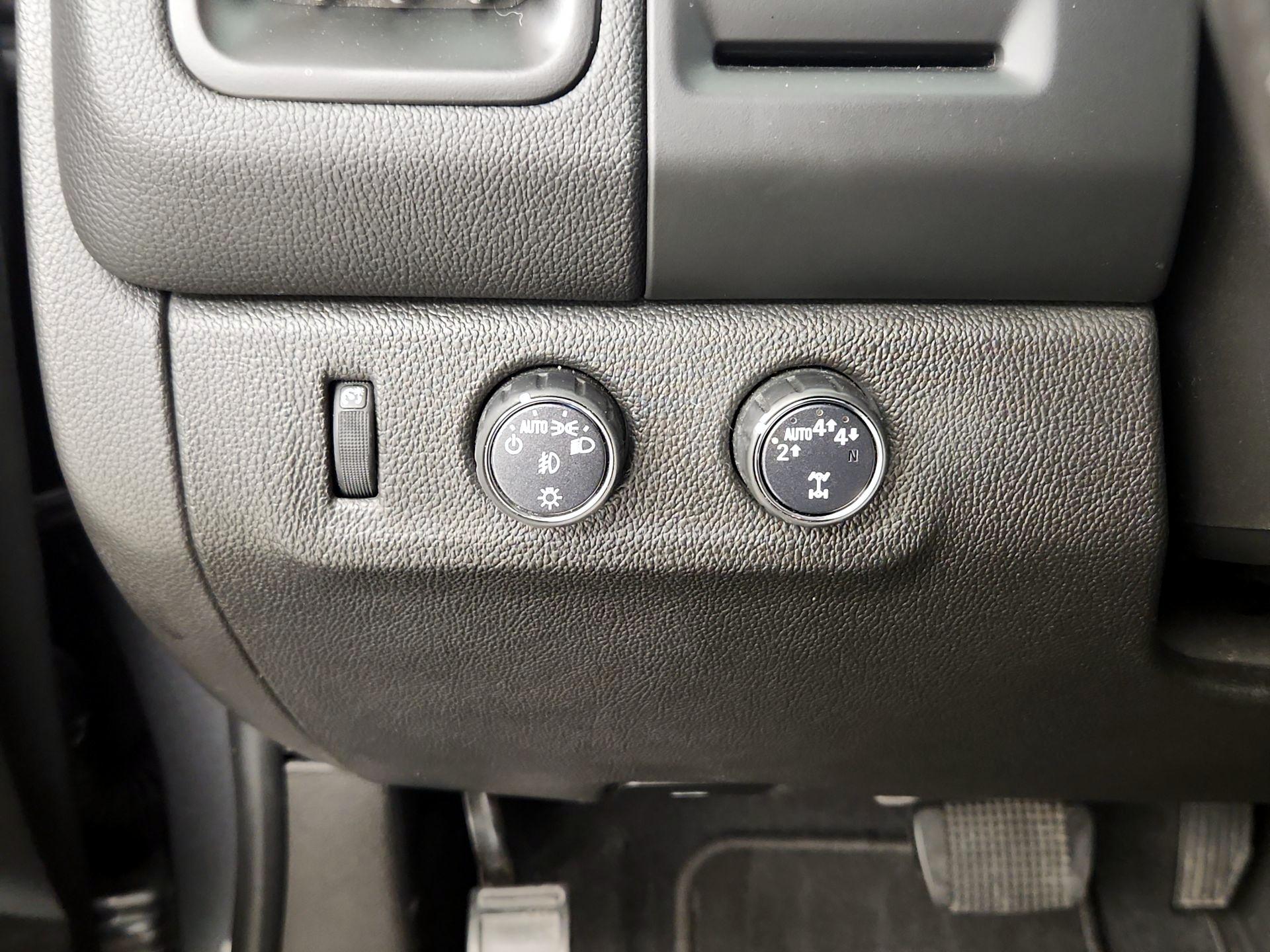 Thumbnail: 2019 Chevrolet Colorado - 13