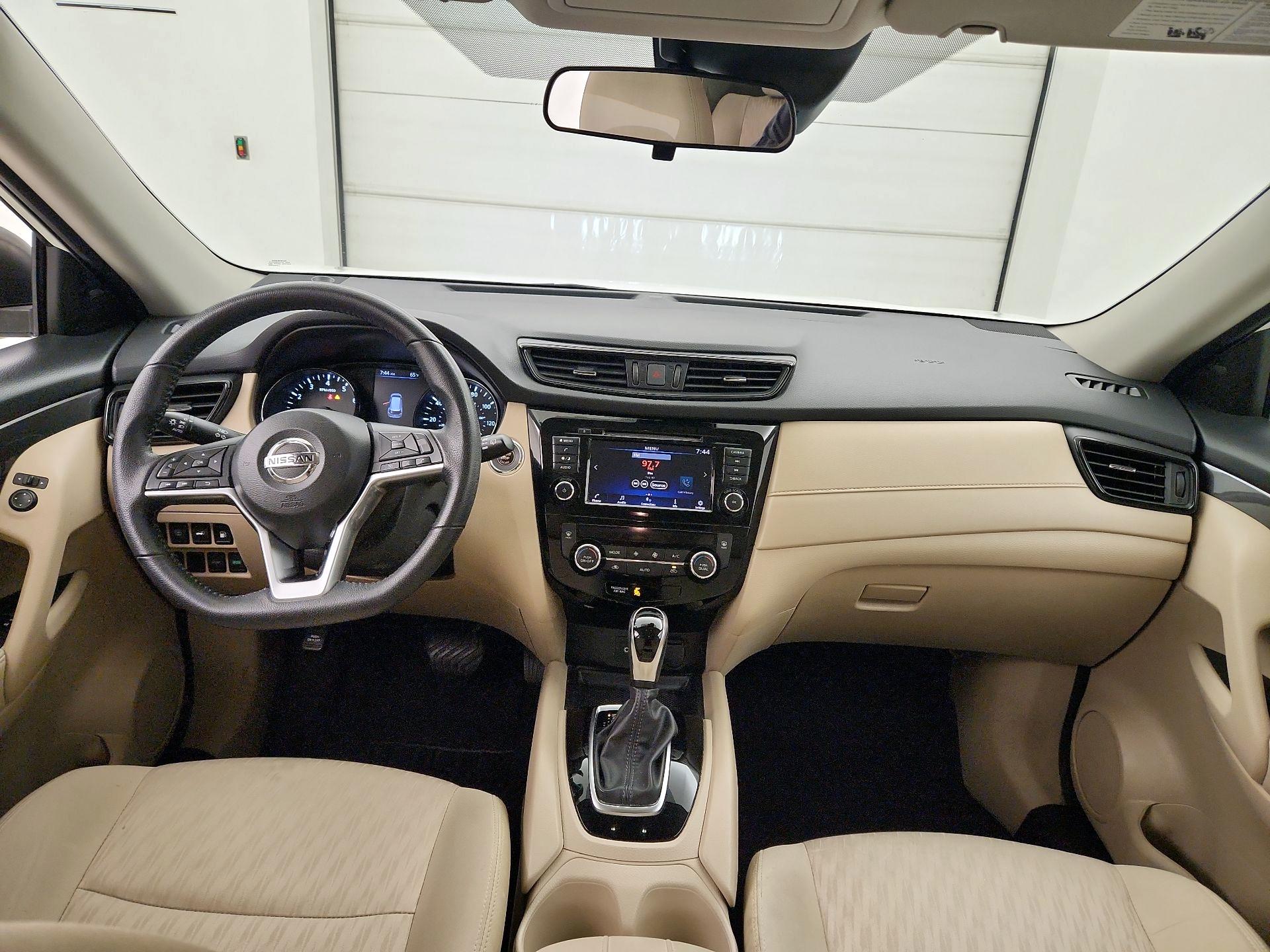 Thumbnail: 2019 Nissan Rogue - 9
