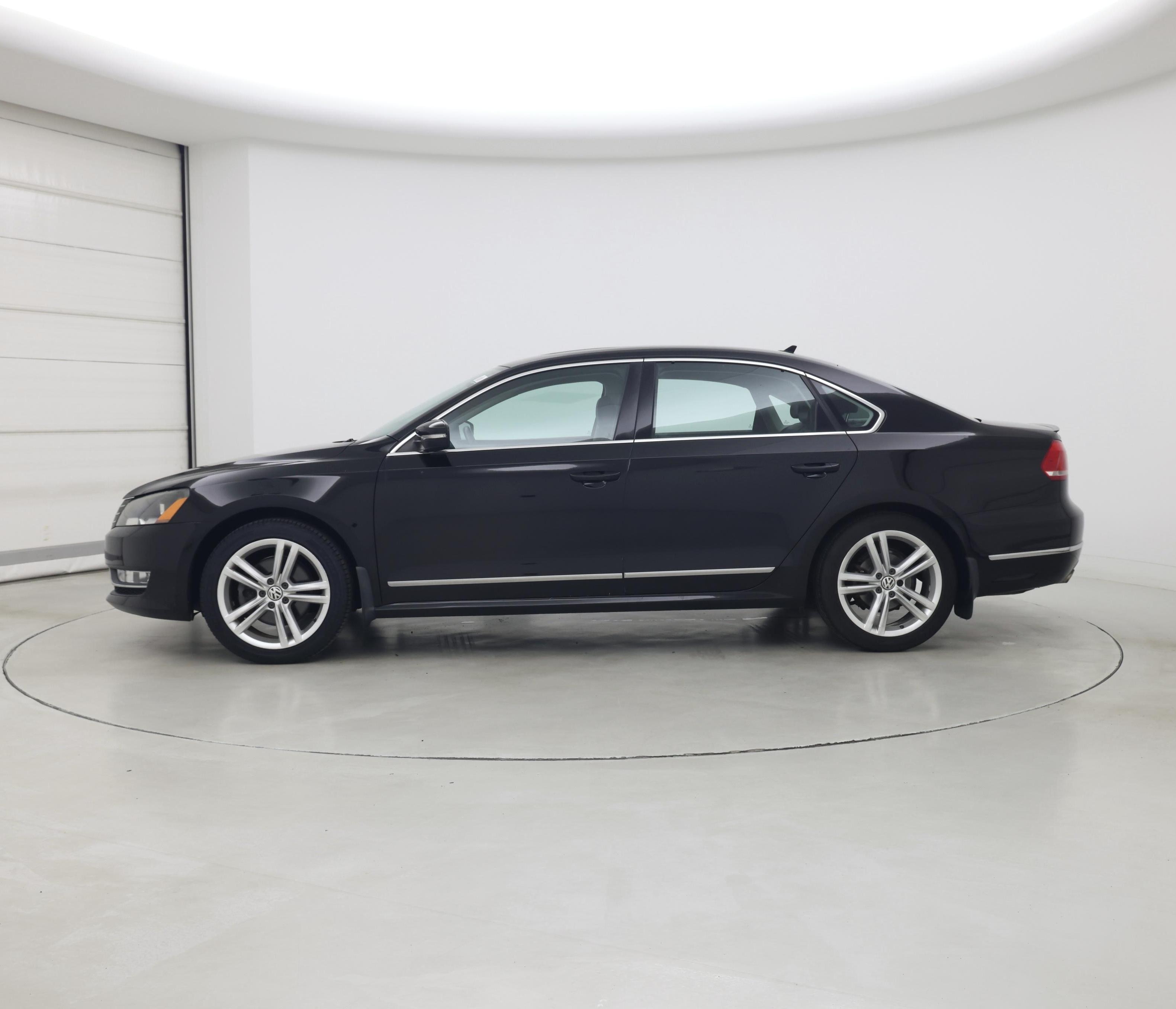 Thumbnail: 2015 Volkswagen Passat - 3
