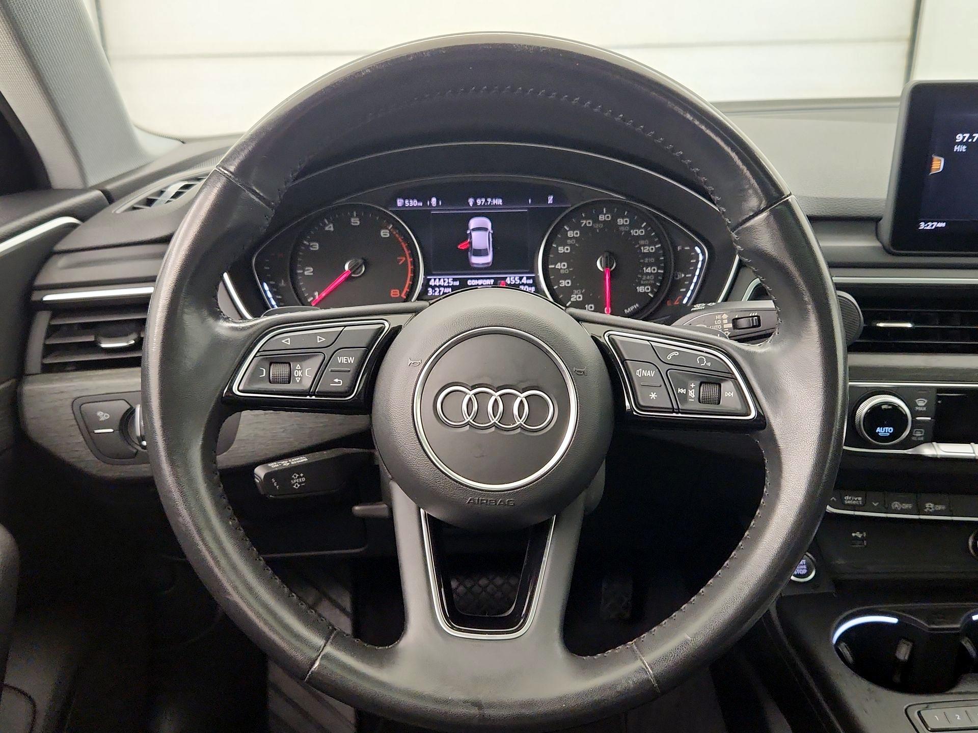 Thumbnail: 2019 Audi A4 - 10