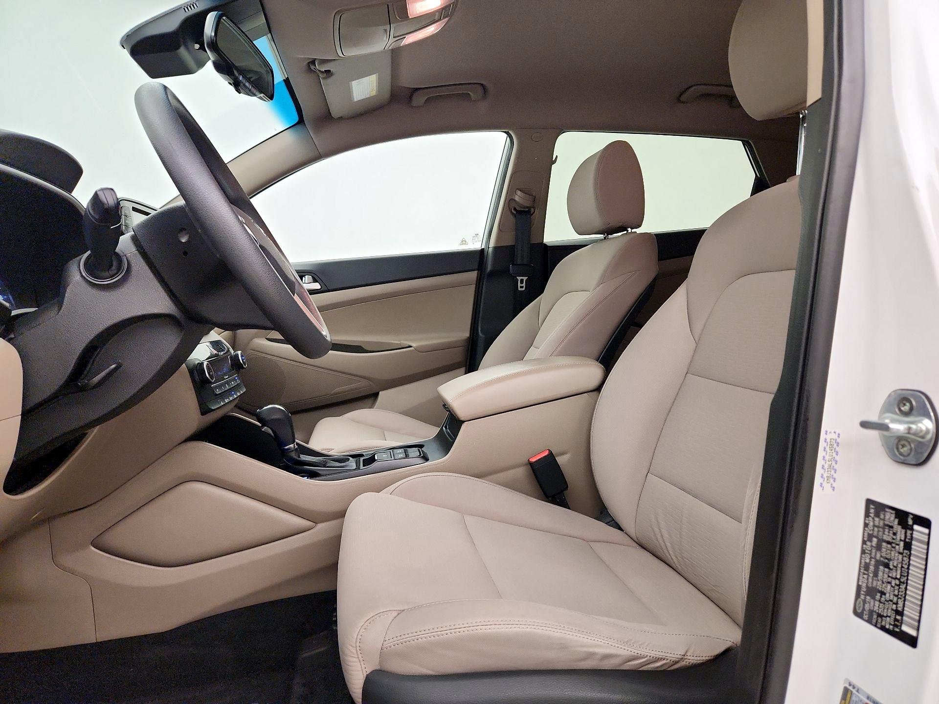 Thumbnail: 2020 Hyundai Tucson - 11