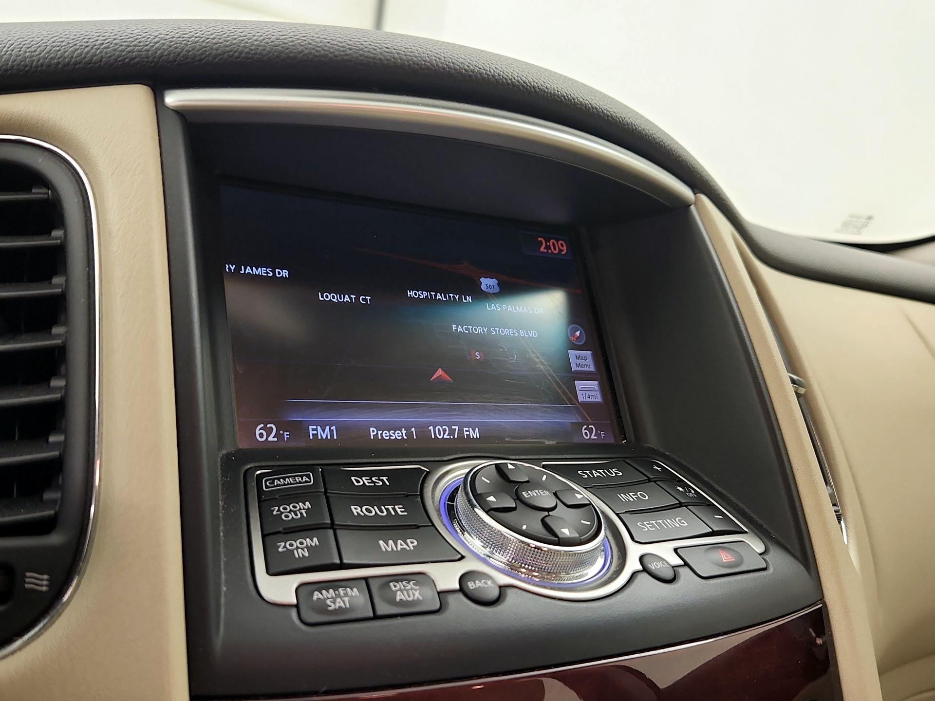 Thumbnail: 2016 INFINITI QX50 - 14