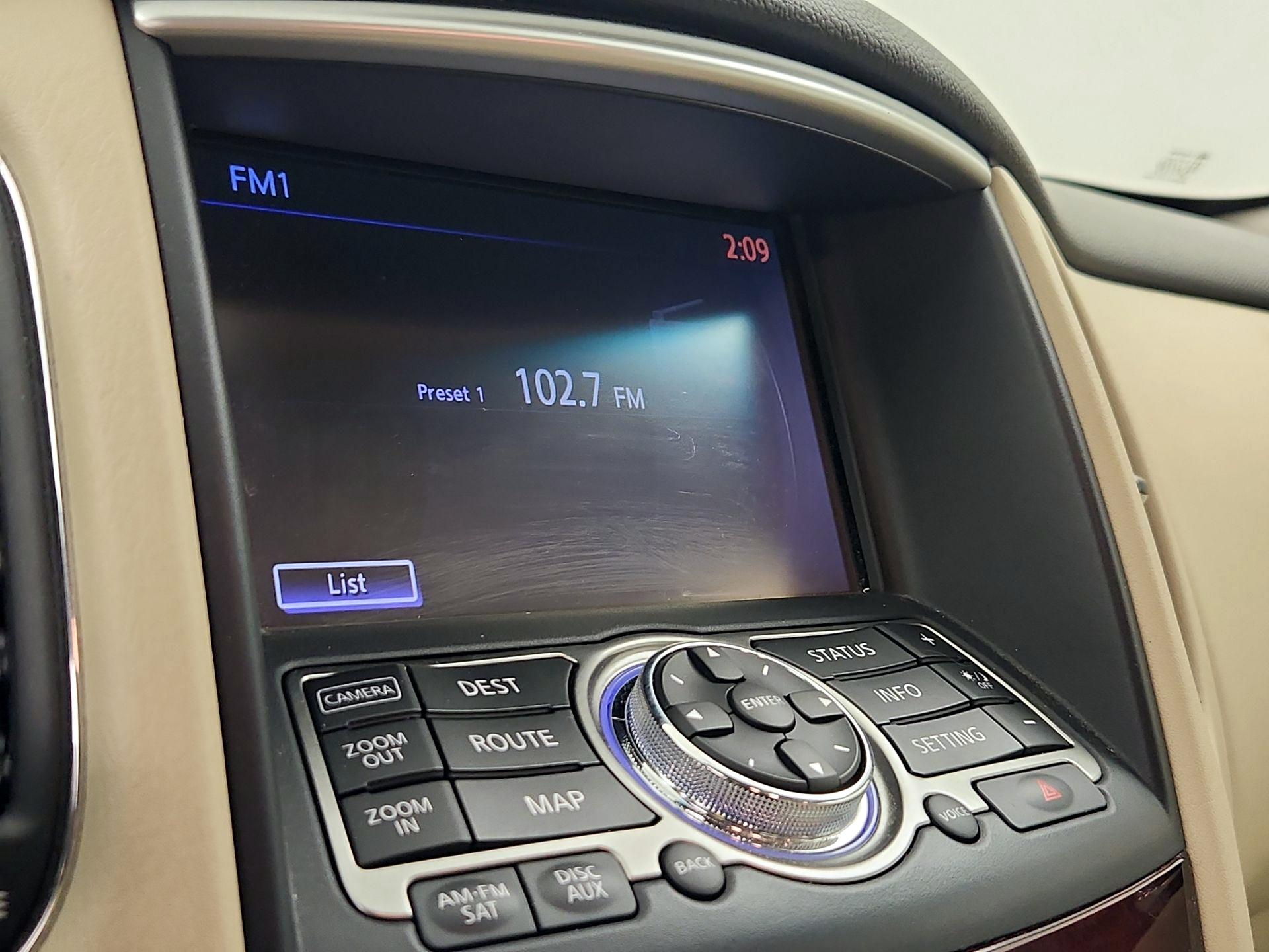 Thumbnail: 2016 INFINITI QX50 - 16