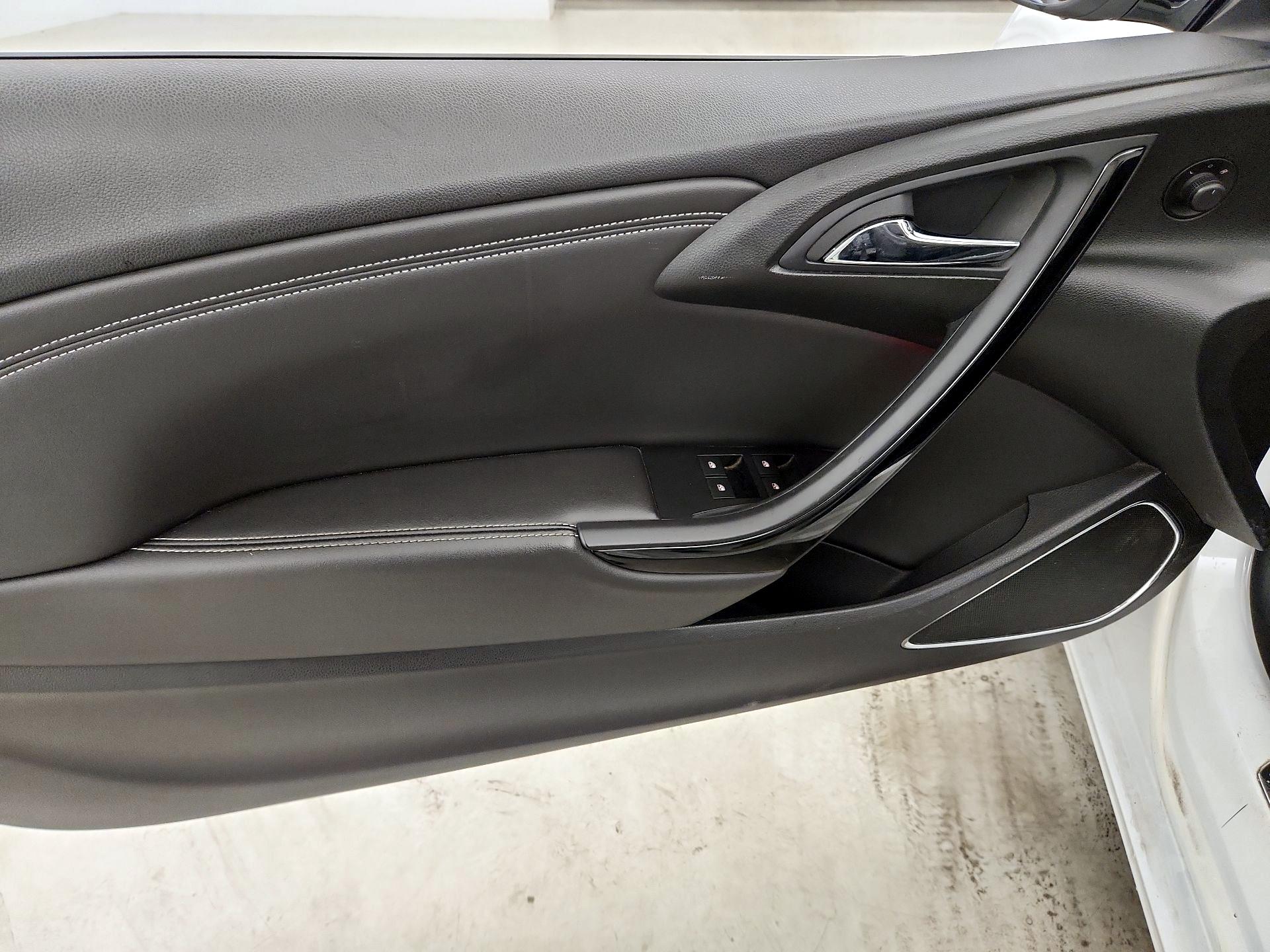 Thumbnail: 2019 Buick Cascada - 12