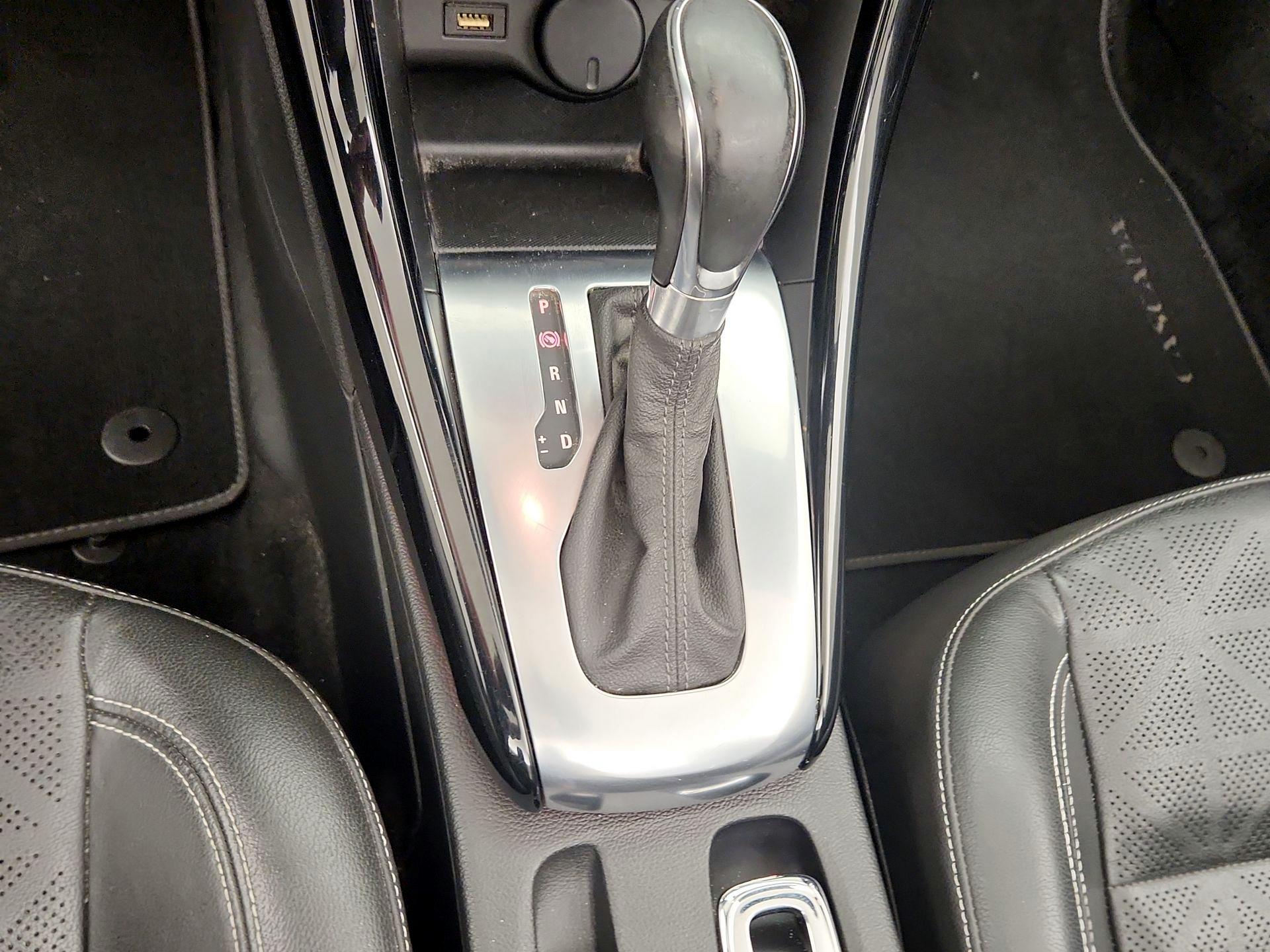 Thumbnail: 2019 Buick Cascada - 18