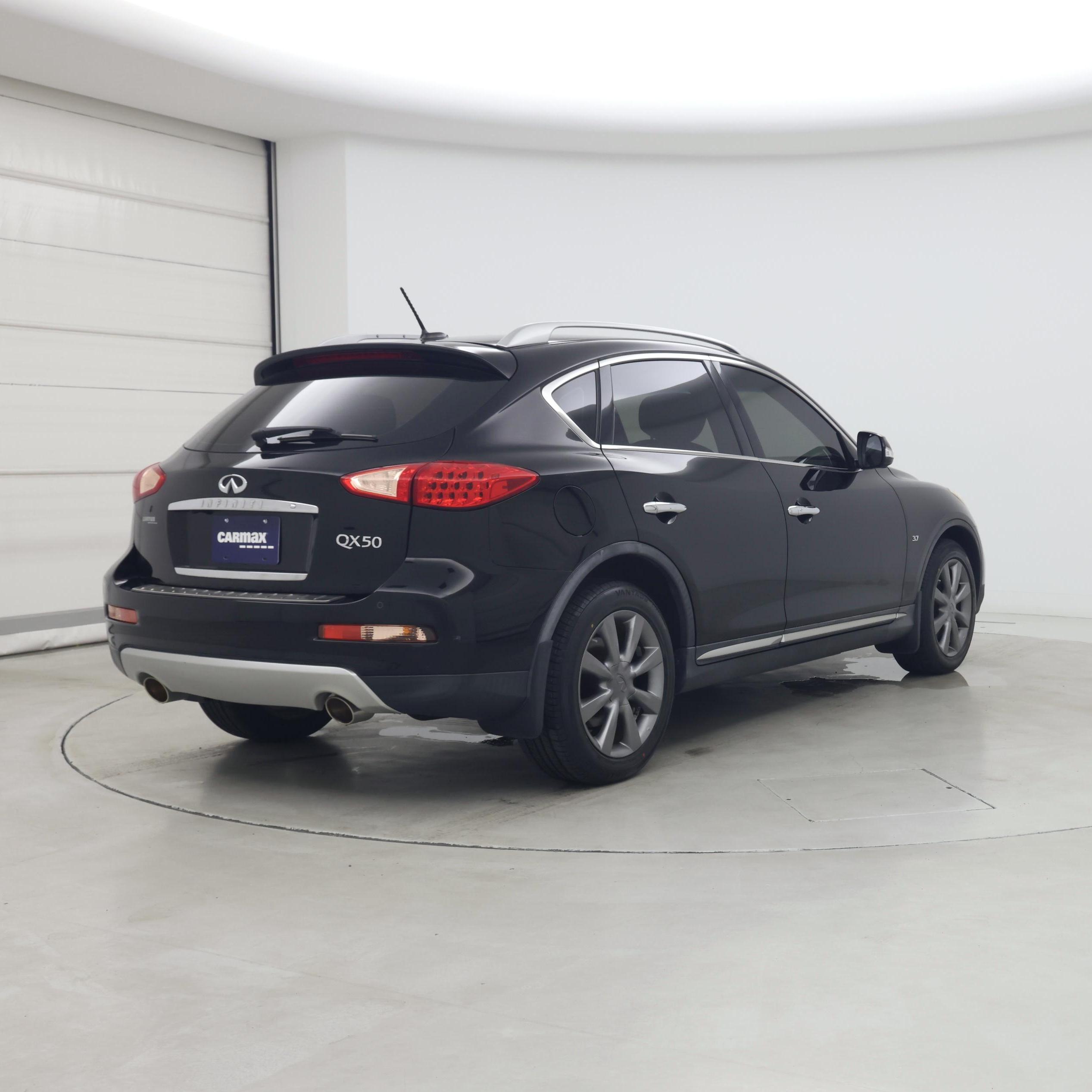 Thumbnail: 2017 INFINITI QX50 - 8