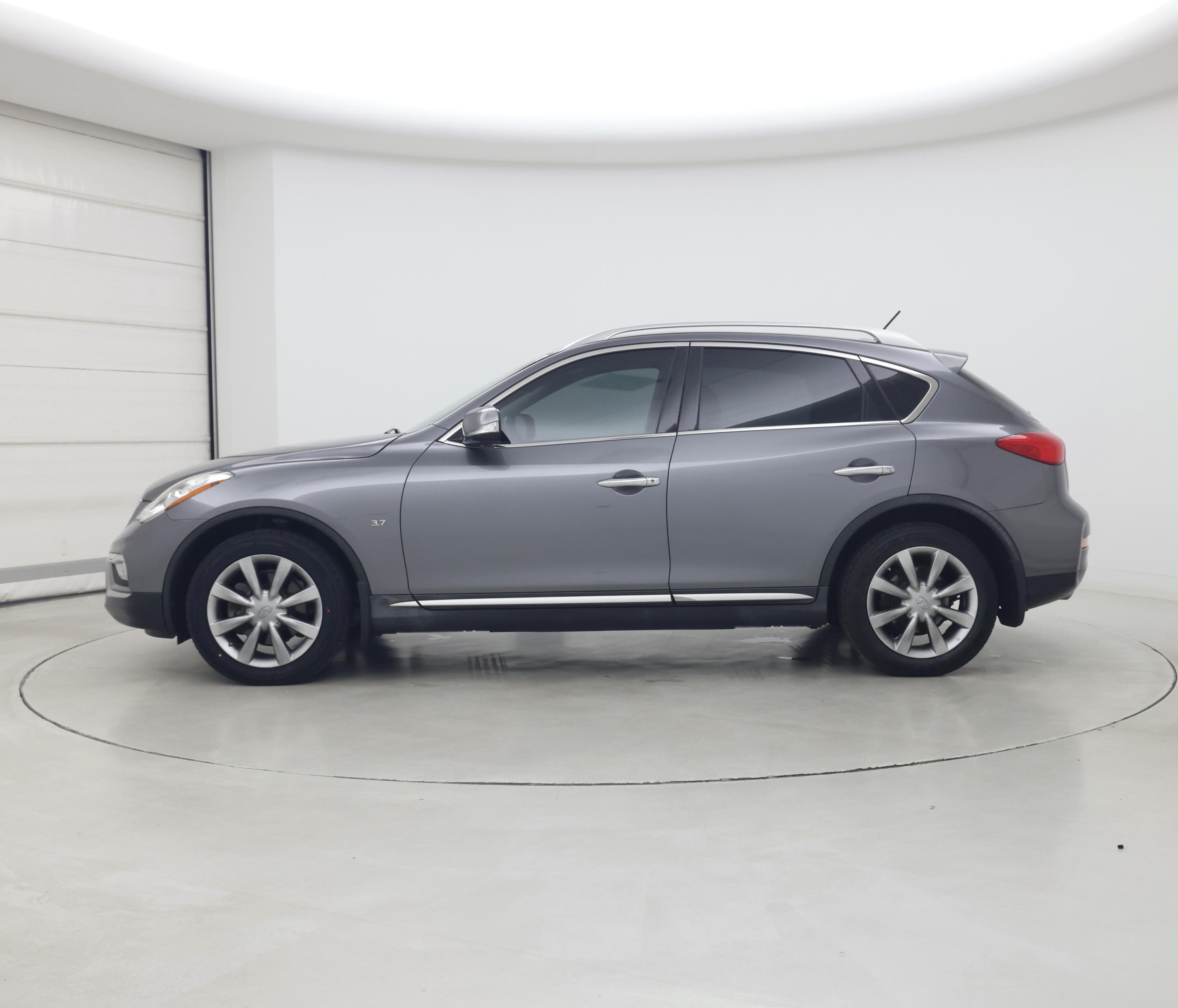 Thumbnail: 2017 INFINITI QX50 - 3
