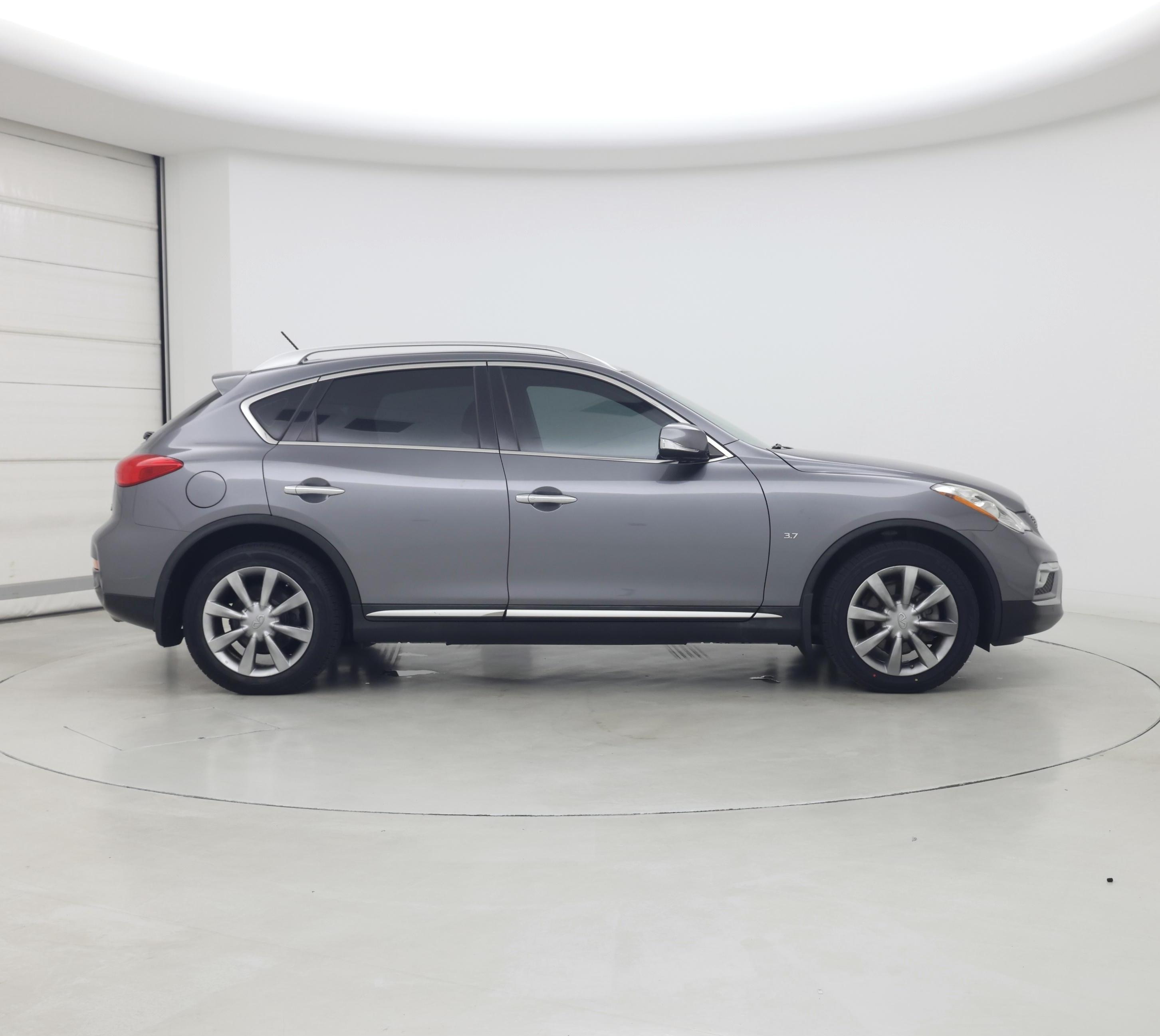Thumbnail: 2017 INFINITI QX50 - 7