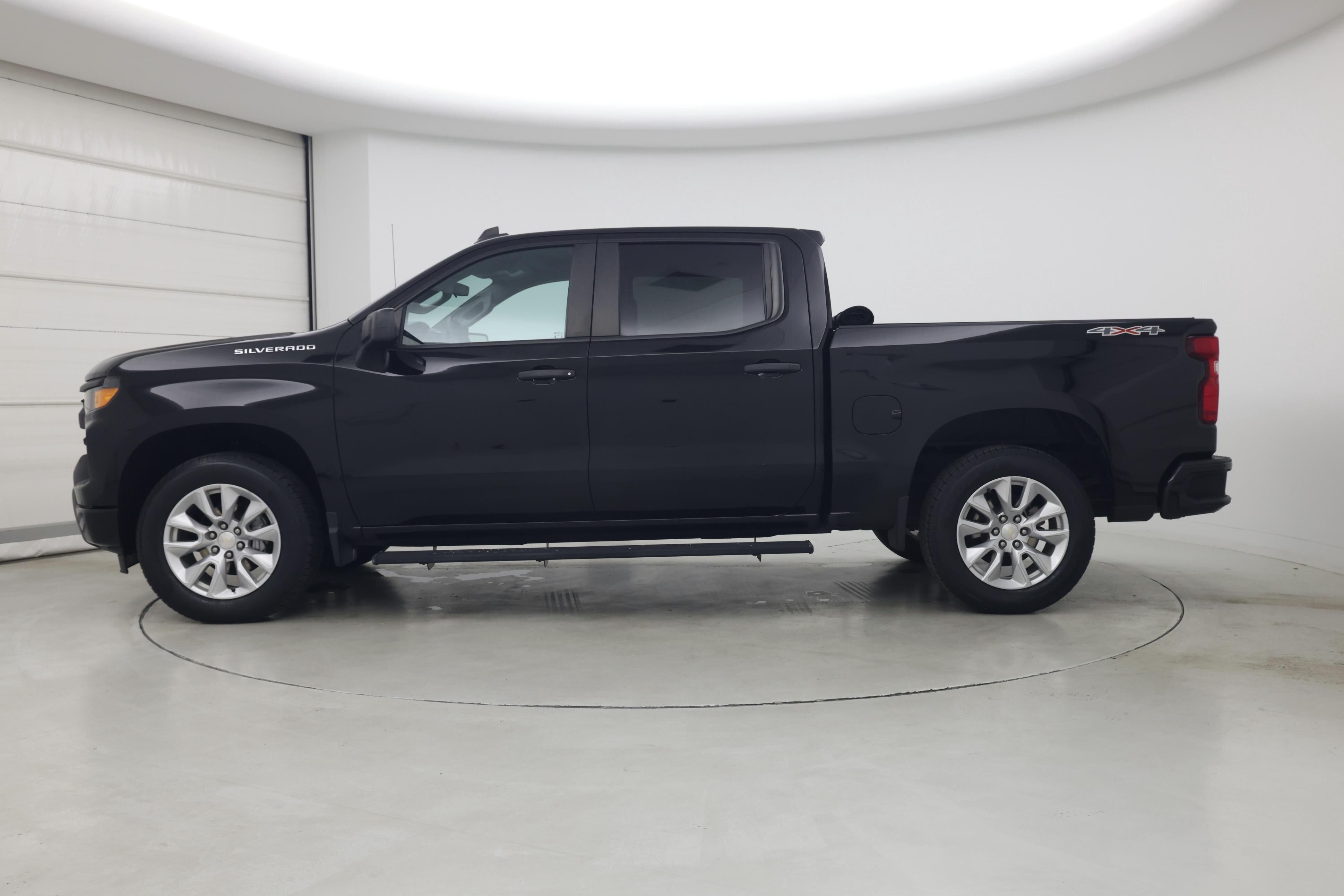Thumbnail: 2022 Chevrolet Silverado 1500 - 3