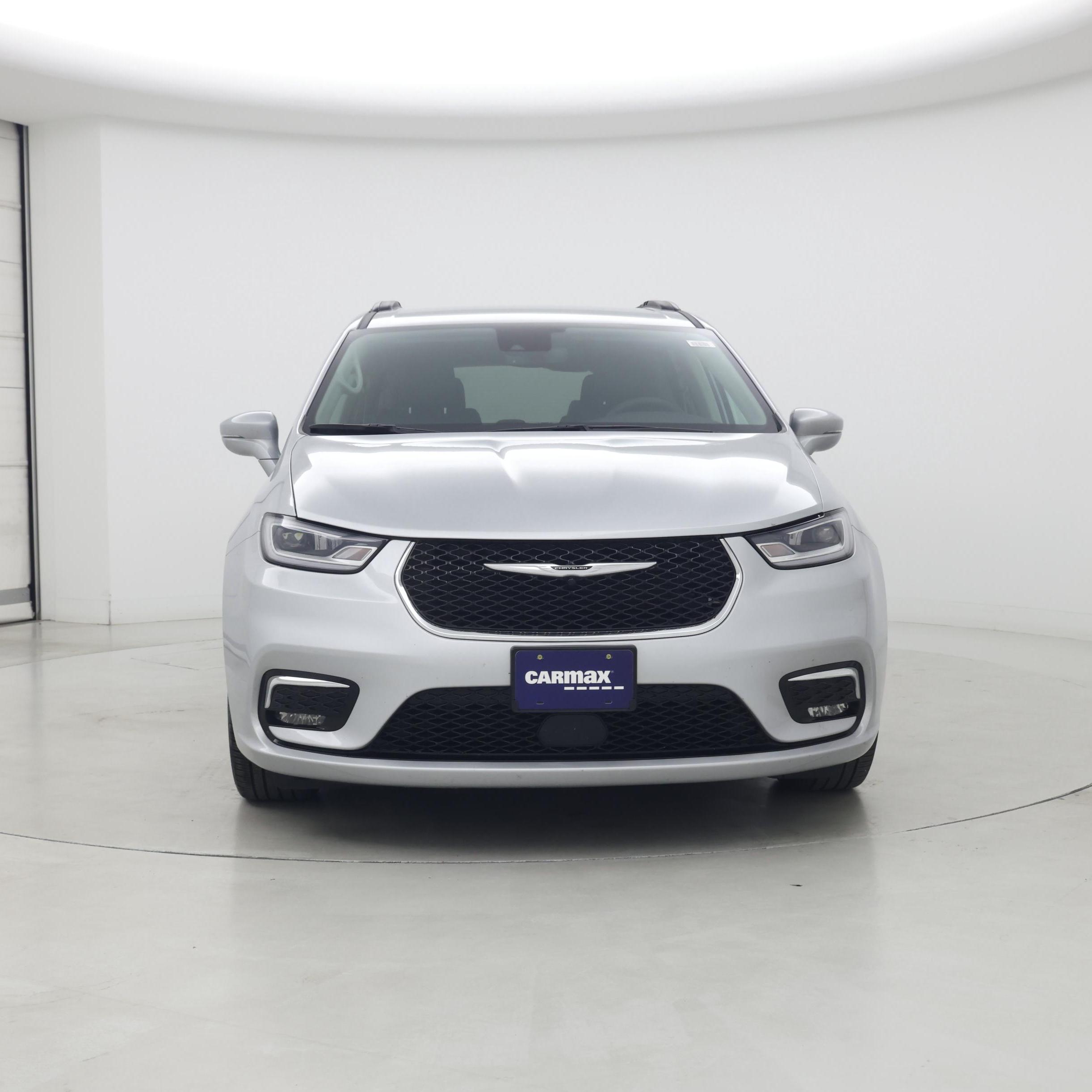 Thumbnail: 2022 Chrysler Pacifica - 5