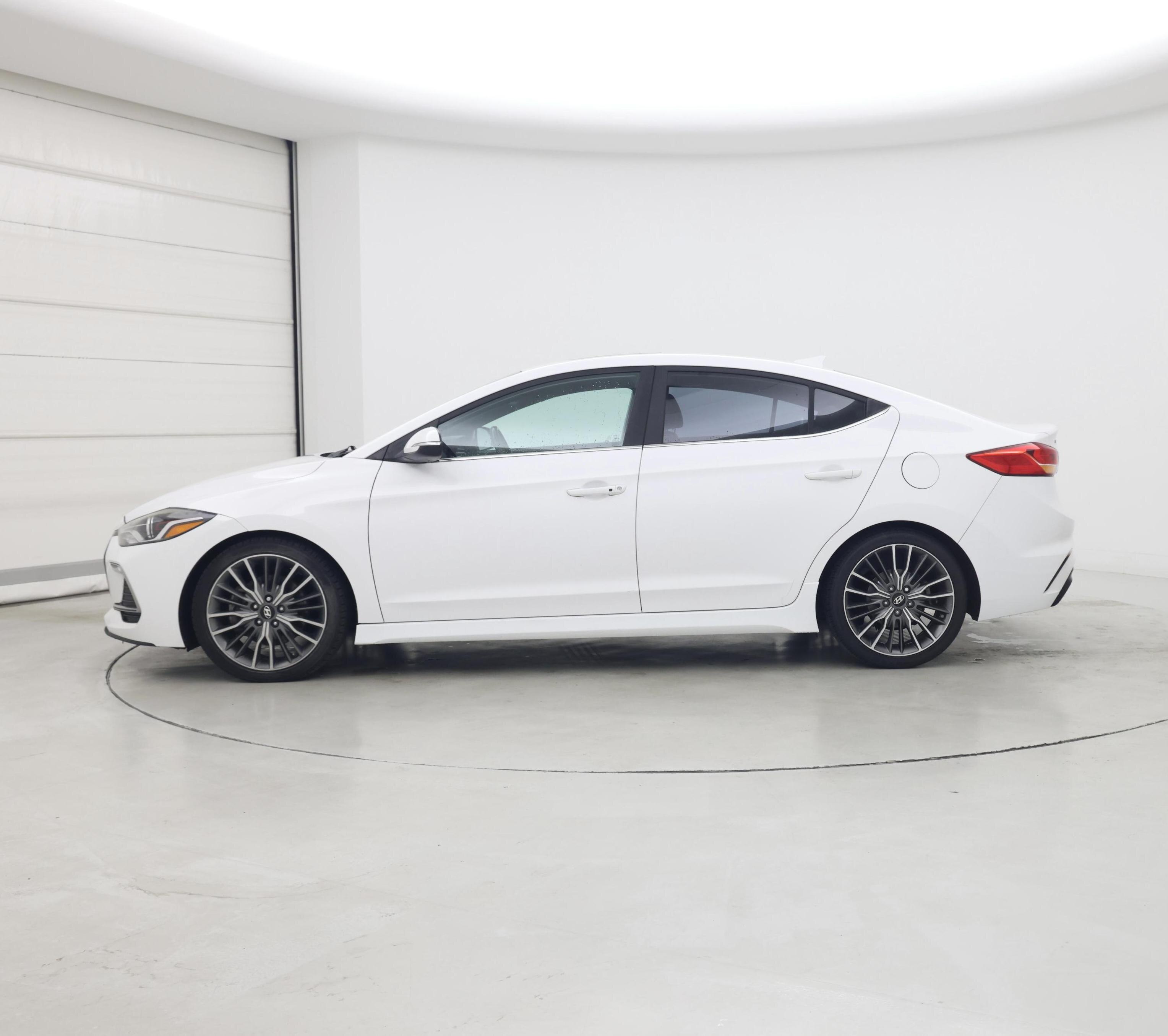 Thumbnail: 2018 Hyundai Elantra - 3