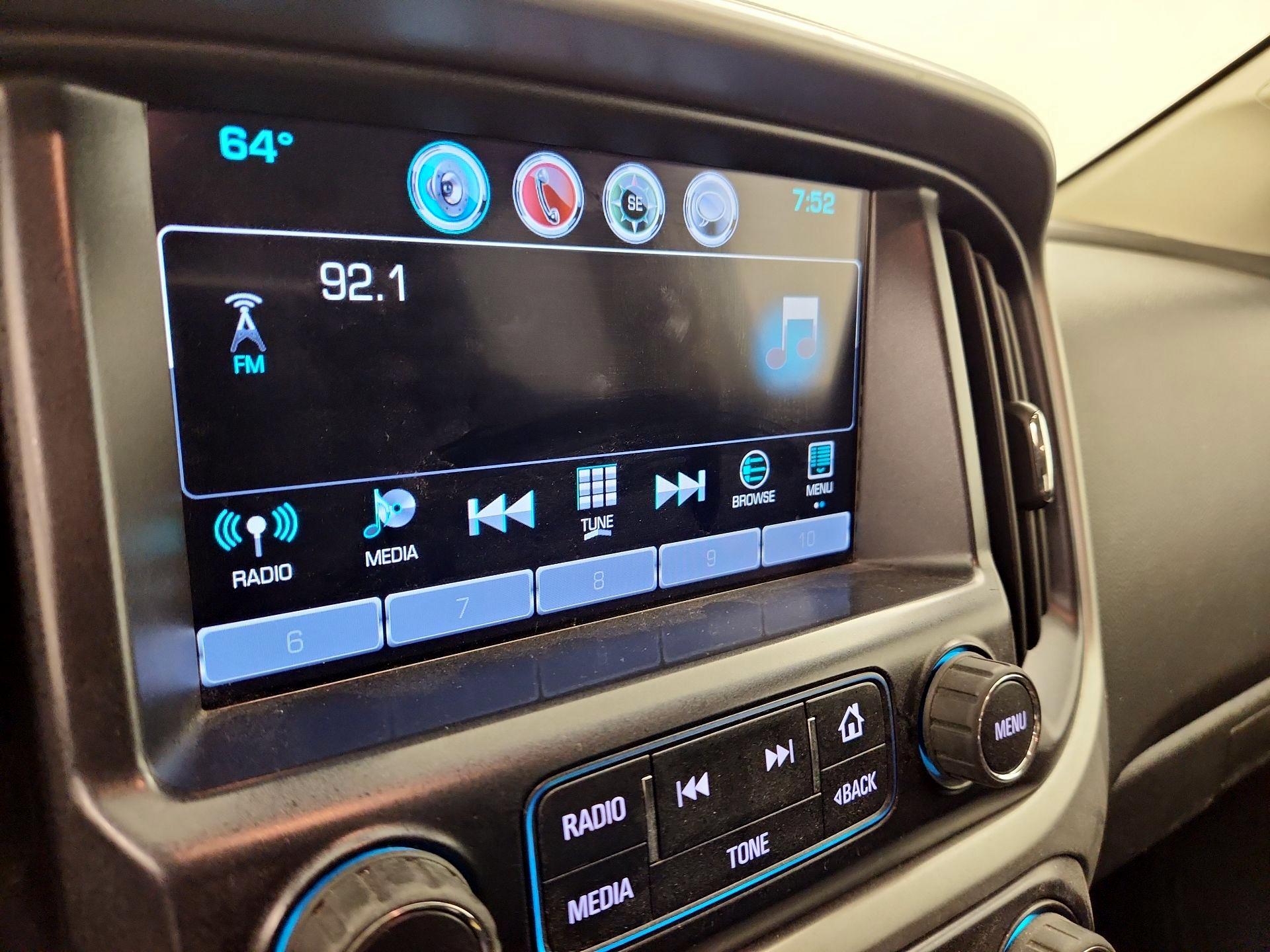 Thumbnail: 2016 Chevrolet Colorado - 15