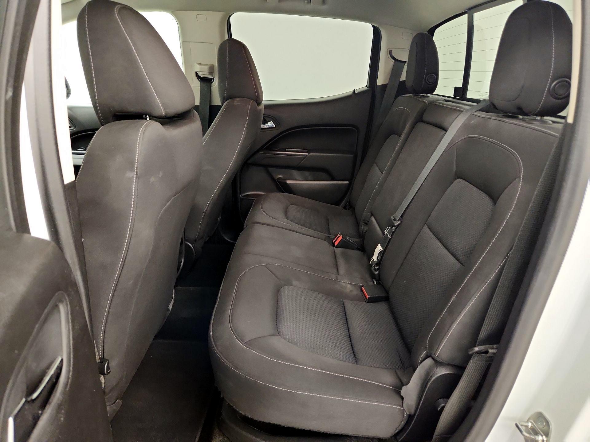 Thumbnail: 2016 Chevrolet Colorado - 19