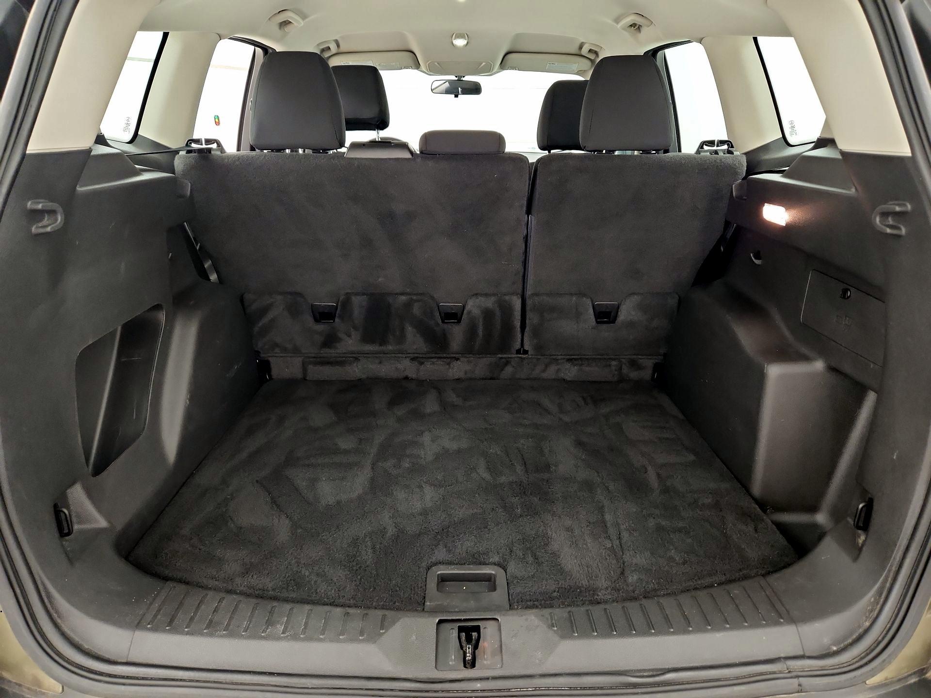 Thumbnail: 2014 Ford Escape - 19