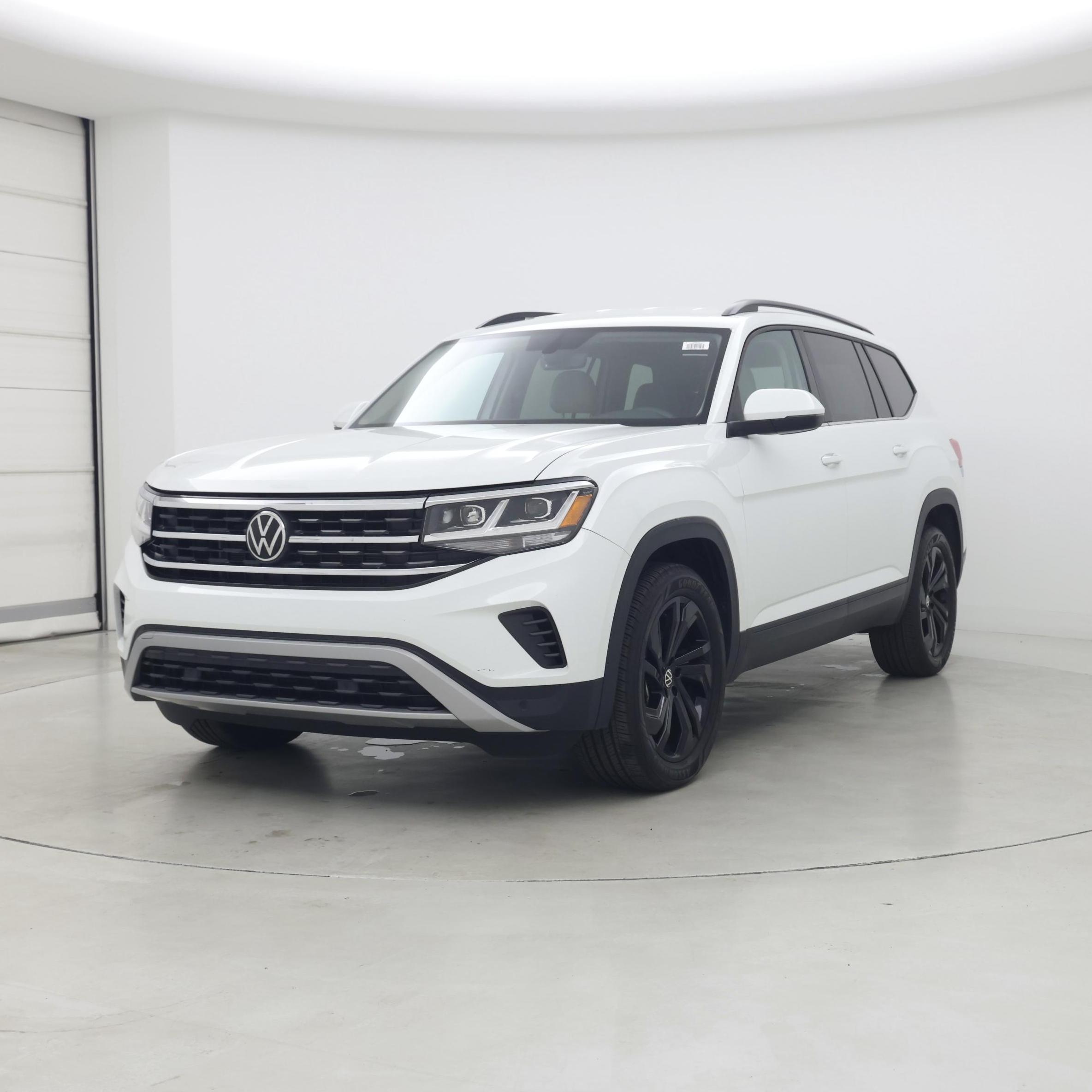 Thumbnail: 2023 Volkswagen Atlas - 4