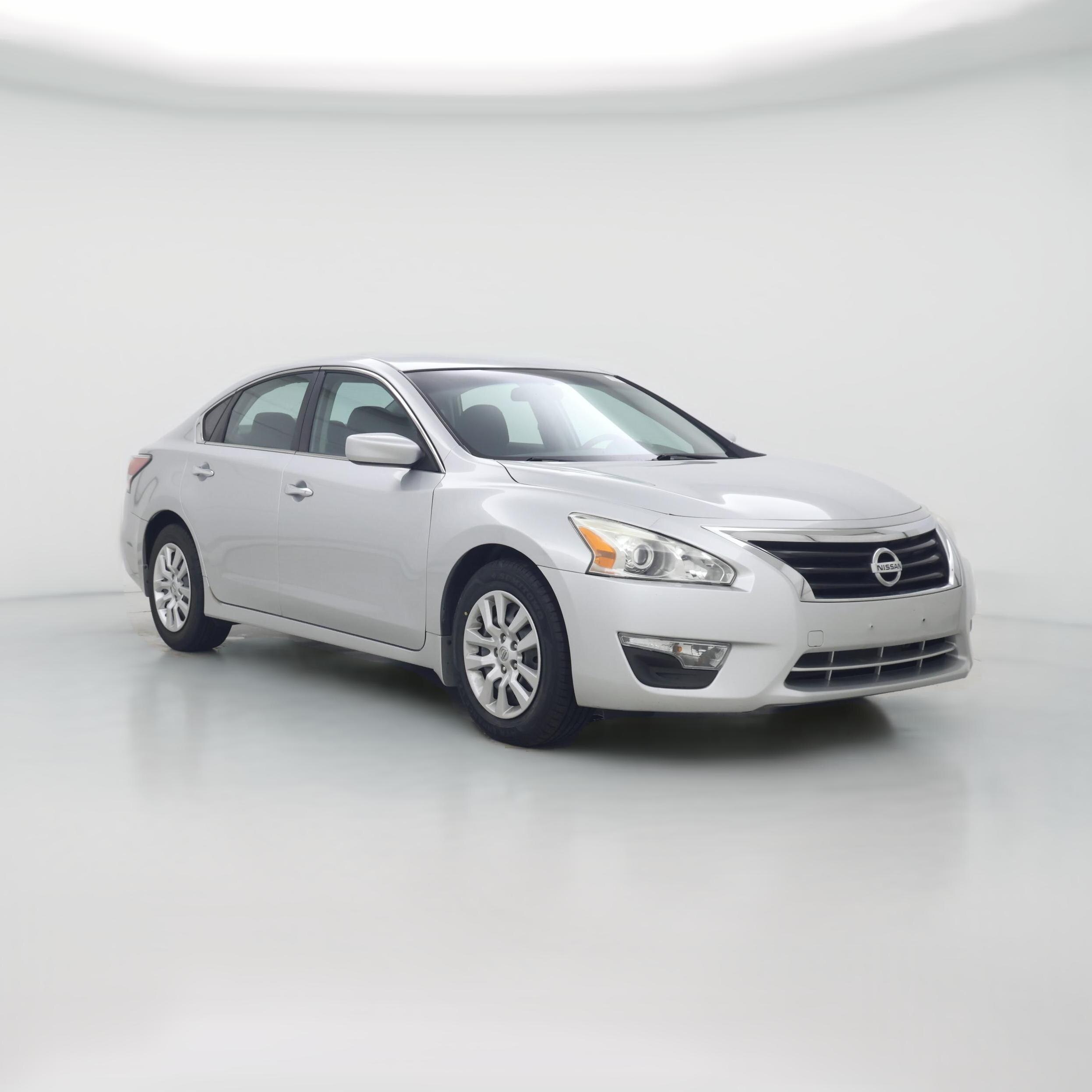 Thumbnail: 2015 Nissan Altima - 1