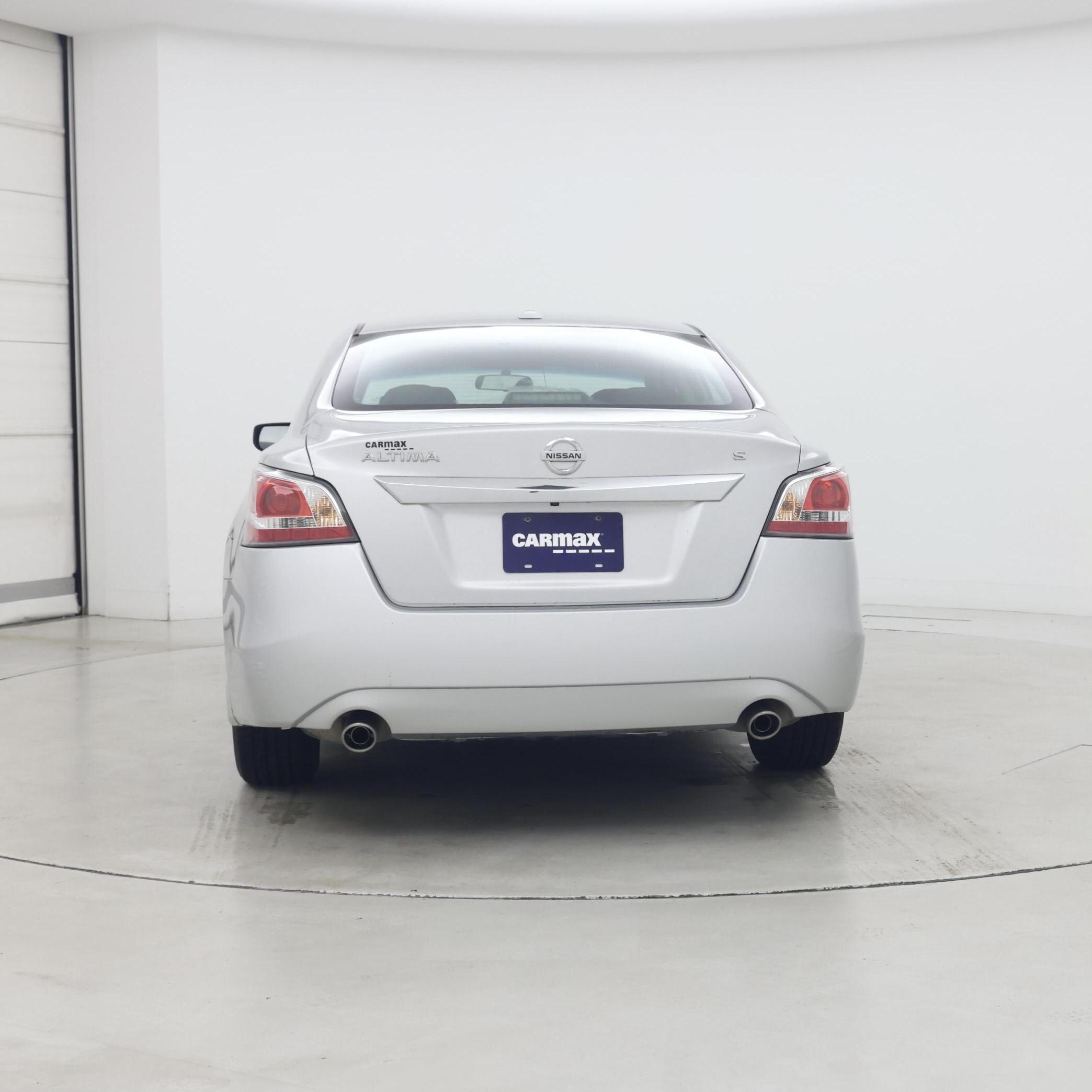 Thumbnail: 2015 Nissan Altima - 6