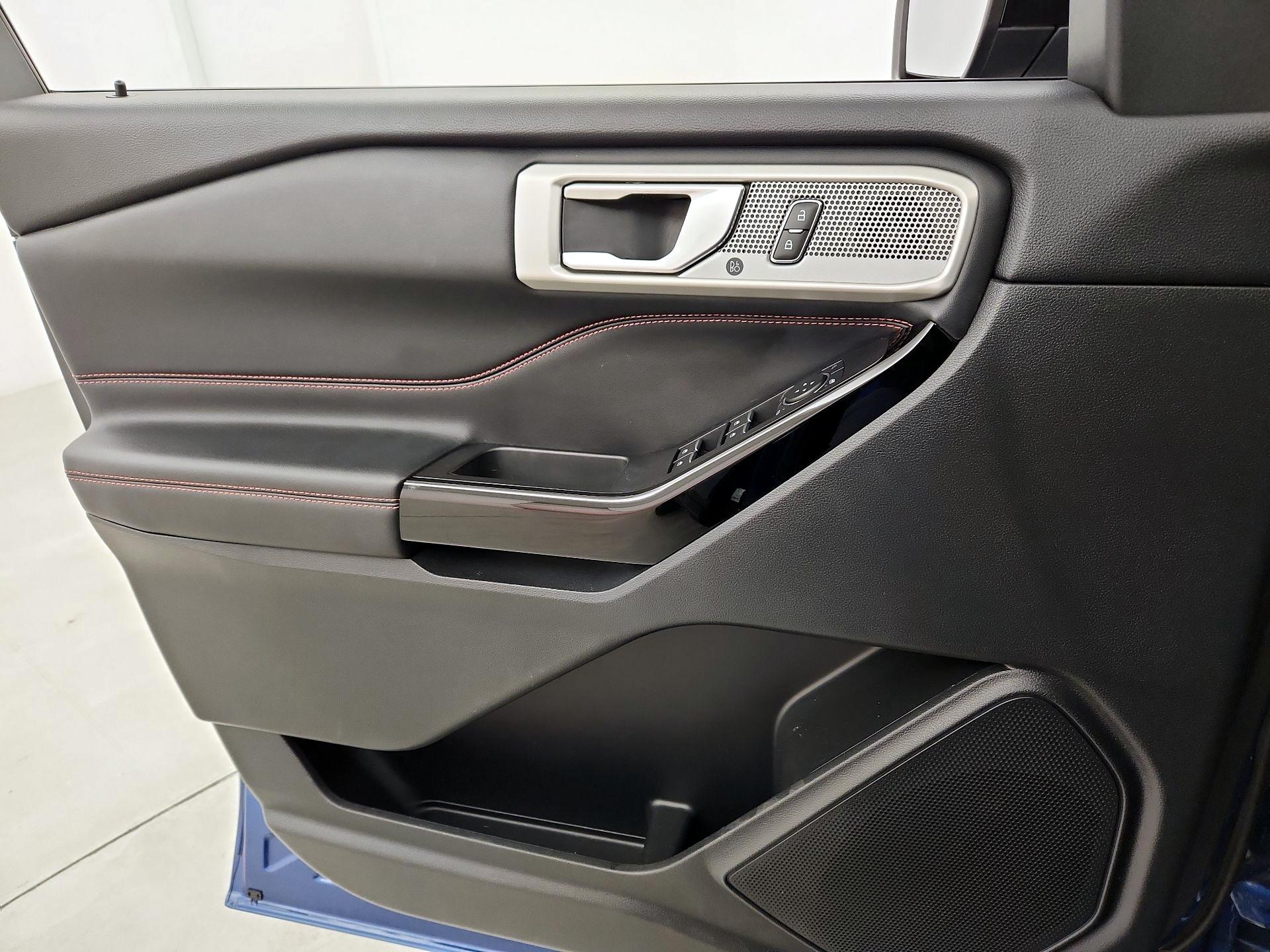 Thumbnail: 2022 Ford Explorer - 12