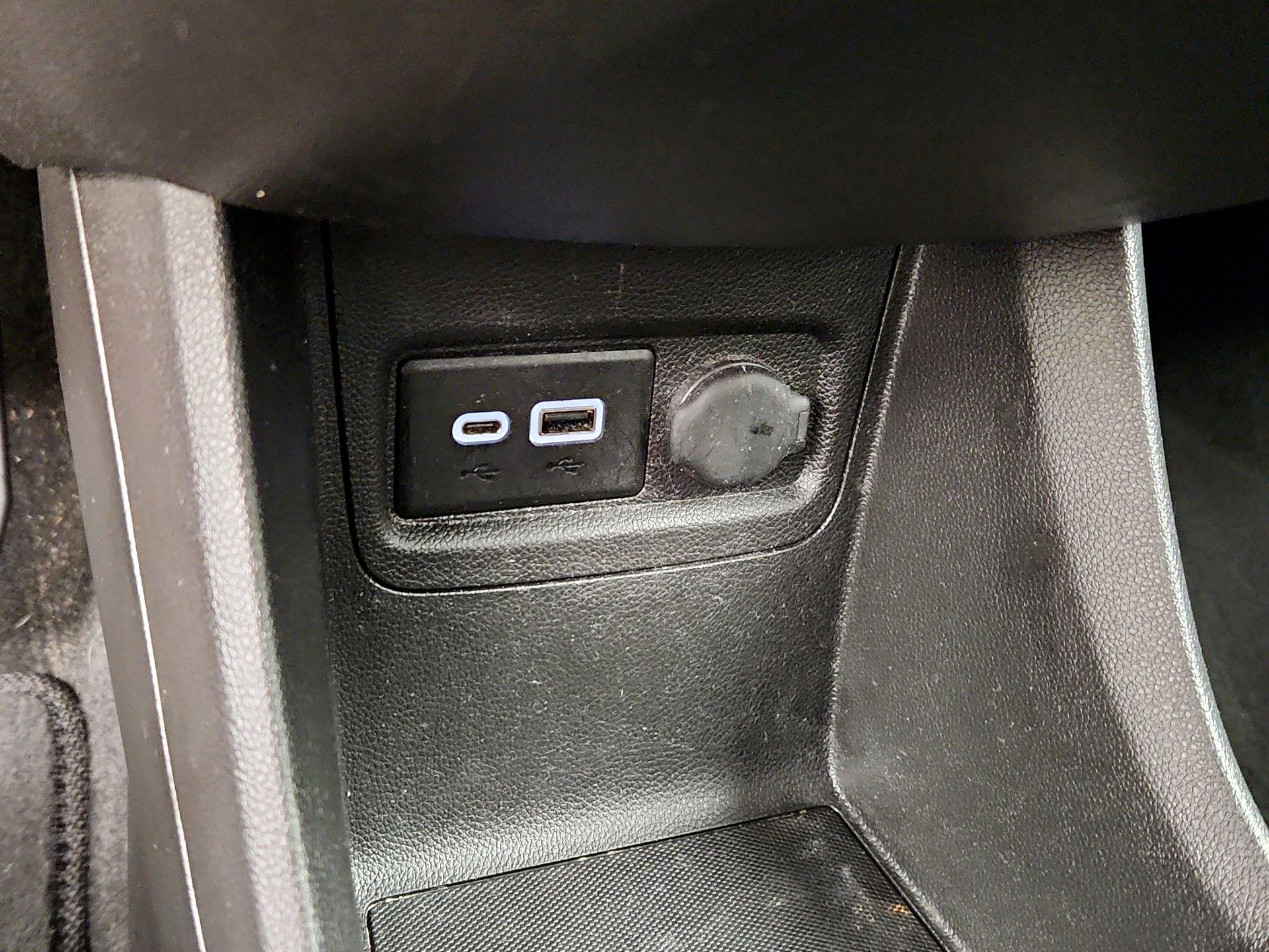 Thumbnail: 2019 Chevrolet Spark - 18