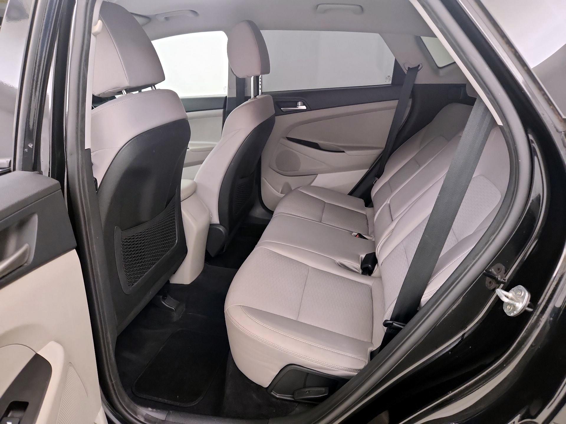Thumbnail: 2021 Hyundai Tucson - 19