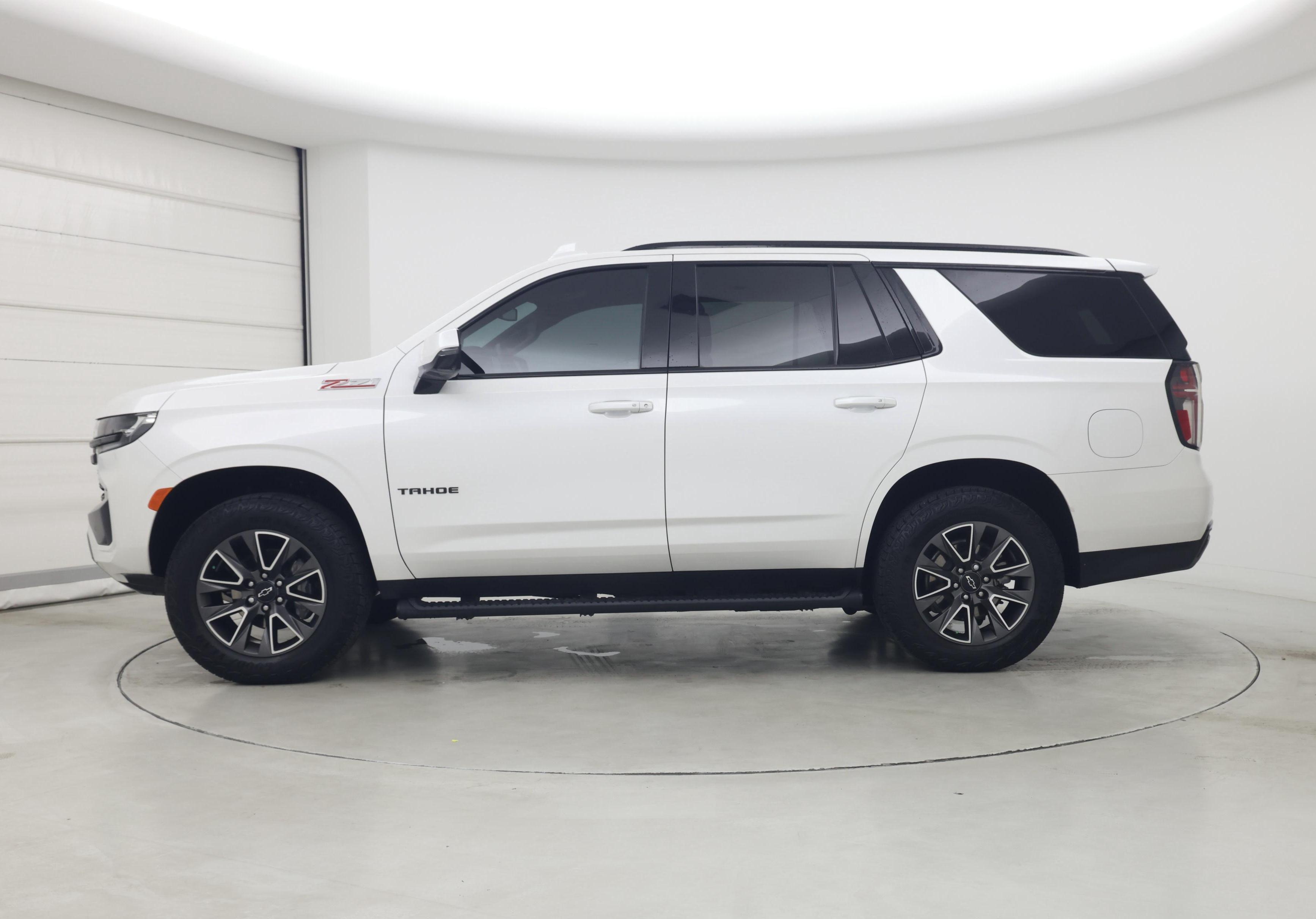 Thumbnail: 2024 Chevrolet Tahoe - 3