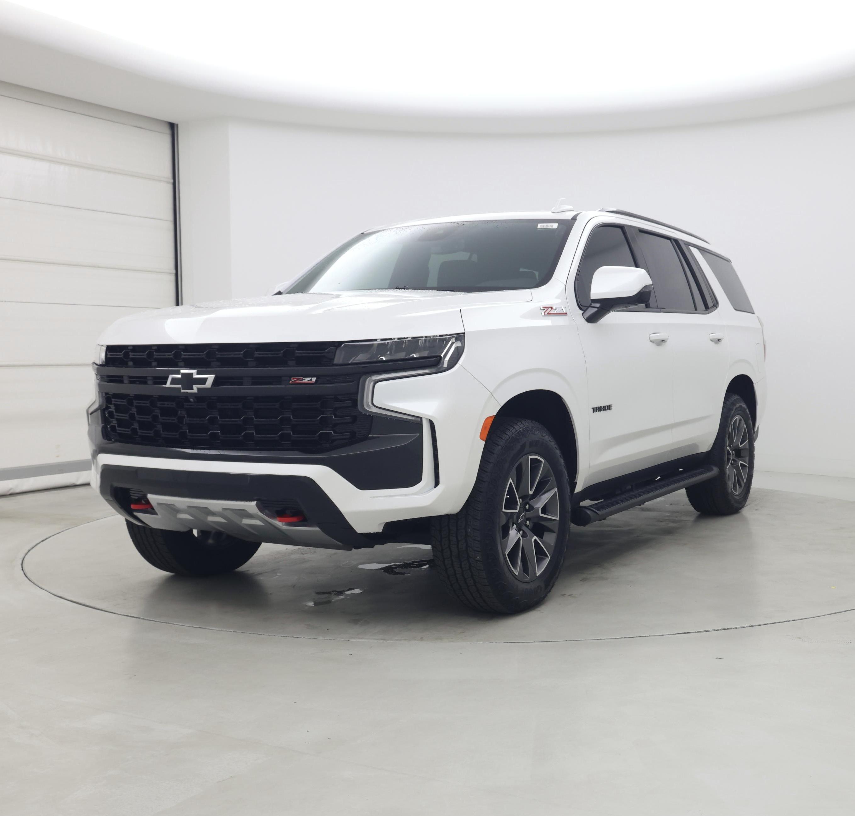 Thumbnail: 2024 Chevrolet Tahoe - 4