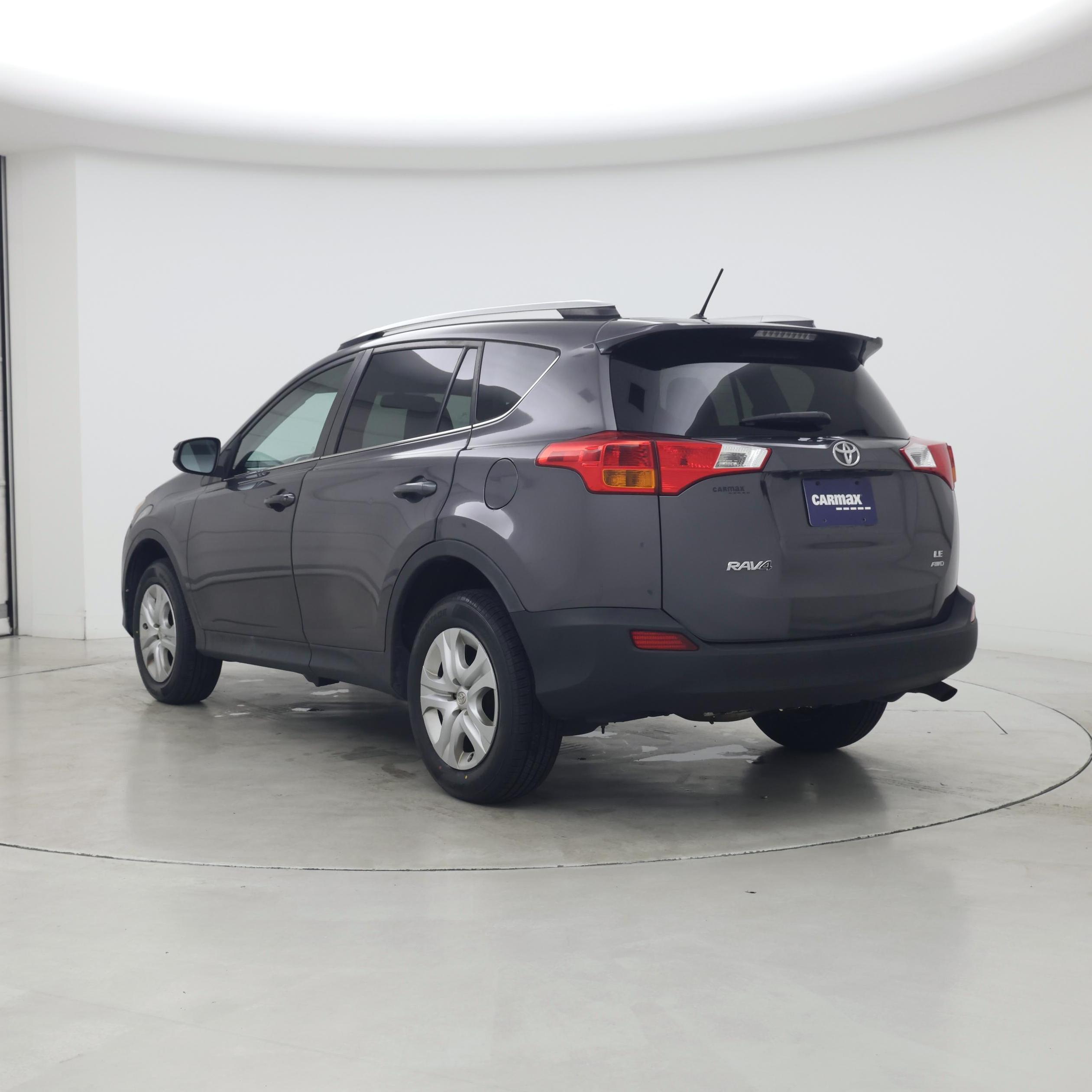 Thumbnail: 2015 Toyota RAV4 - 2