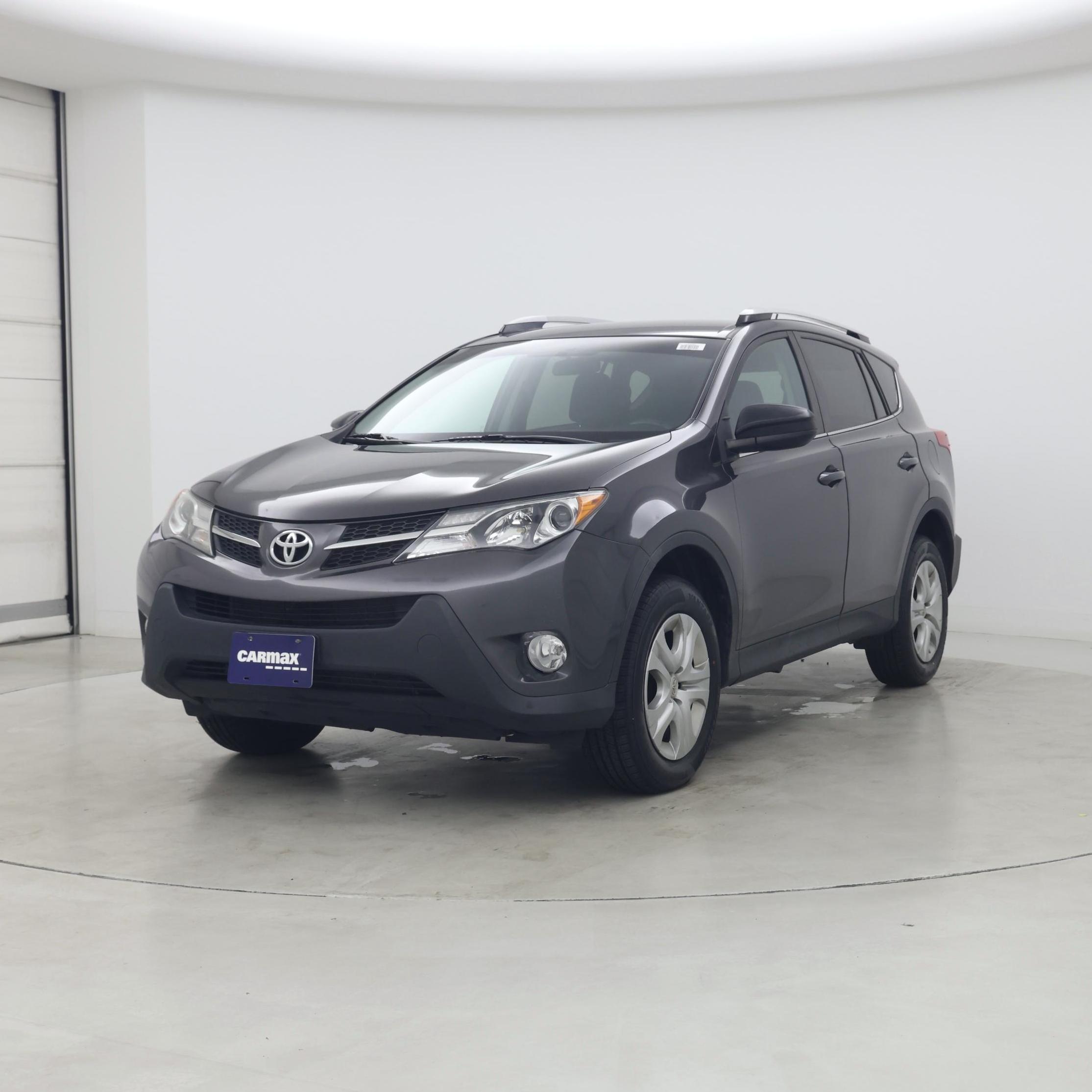 Thumbnail: 2015 Toyota RAV4 - 4