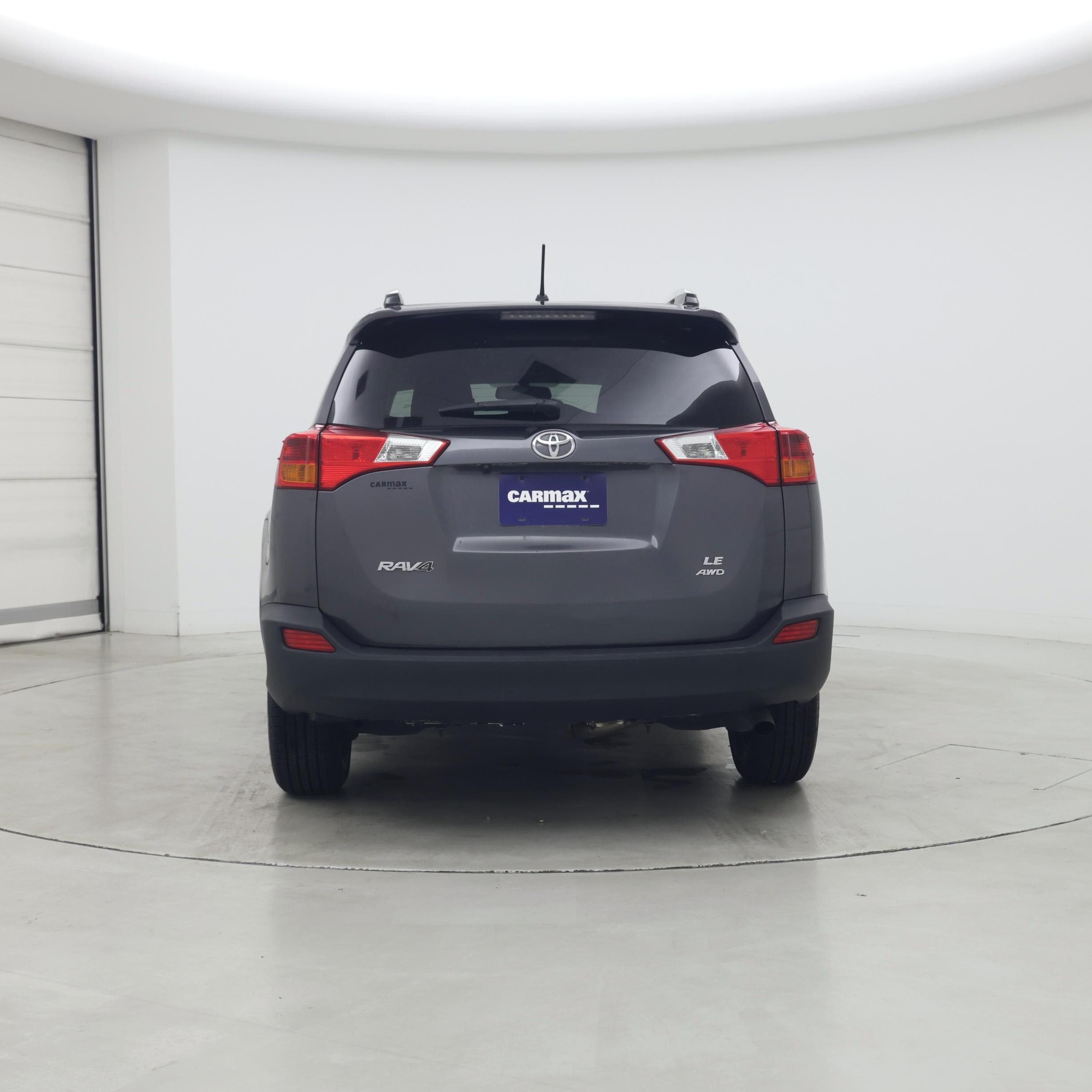 Thumbnail: 2015 Toyota RAV4 - 6