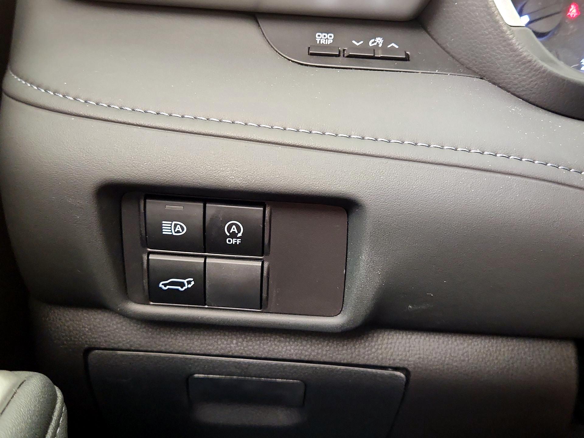 Thumbnail: 2024 Toyota Highlander - 13