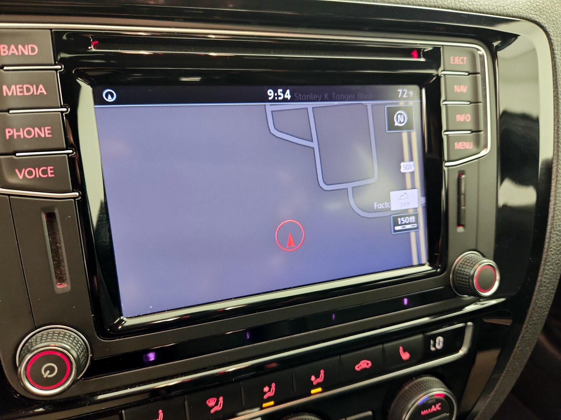 Thumbnail: 2017 Volkswagen Jetta - 14