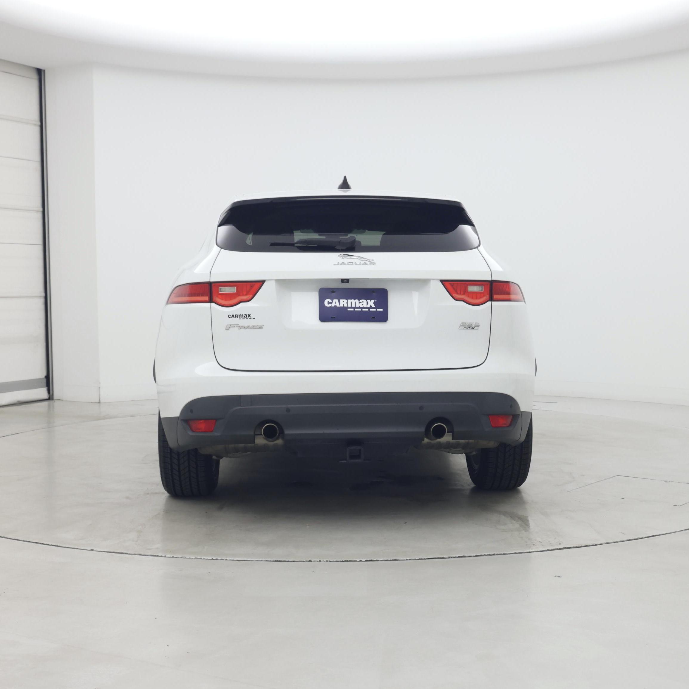 Thumbnail: 2020 Jaguar F-Pace - 6
