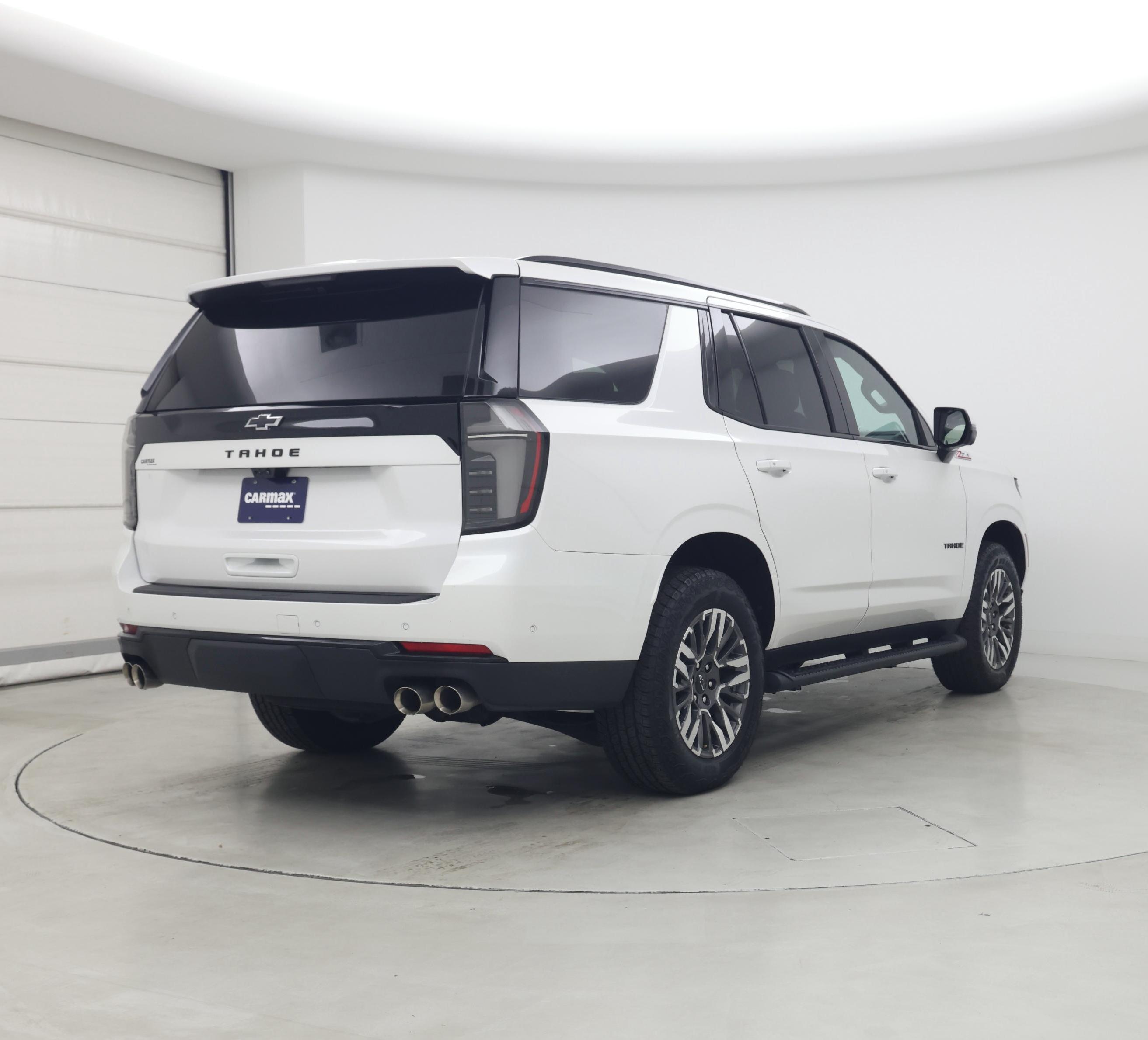 Thumbnail: 2025 Chevrolet Tahoe - 8