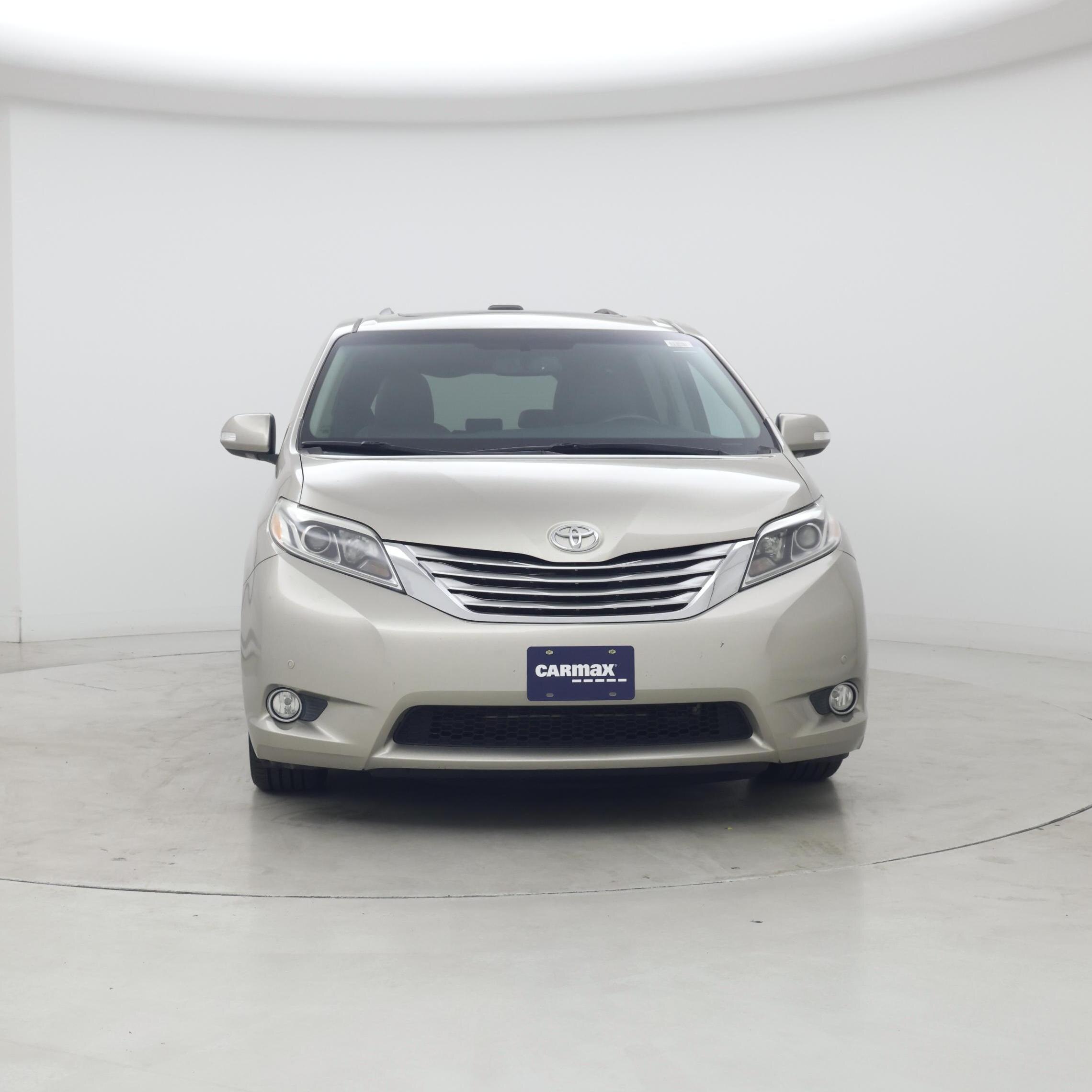 Thumbnail: 2015 Toyota Sienna - 5