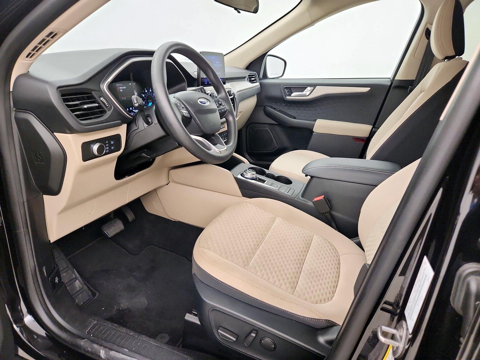 Thumbnail: 2020 Ford Escape - 11
