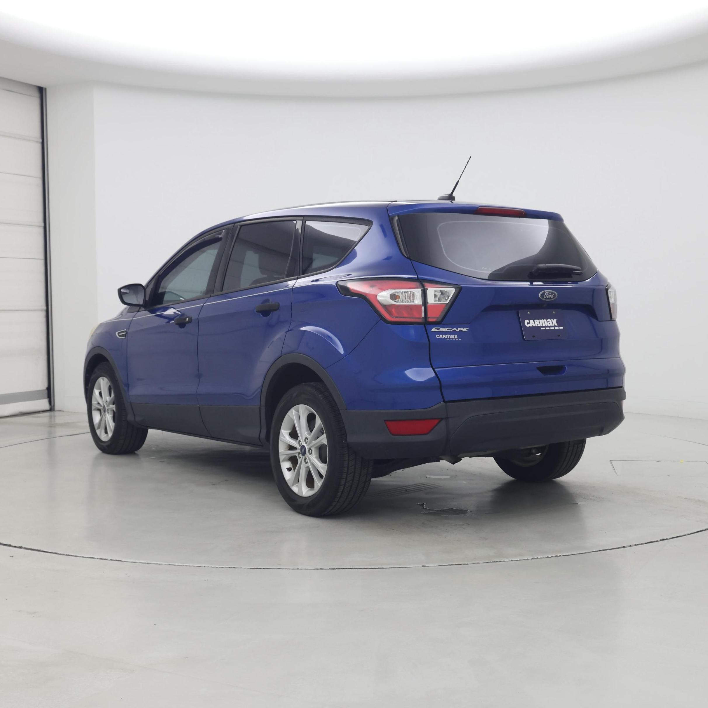 Thumbnail: 2017 Ford Escape - 2