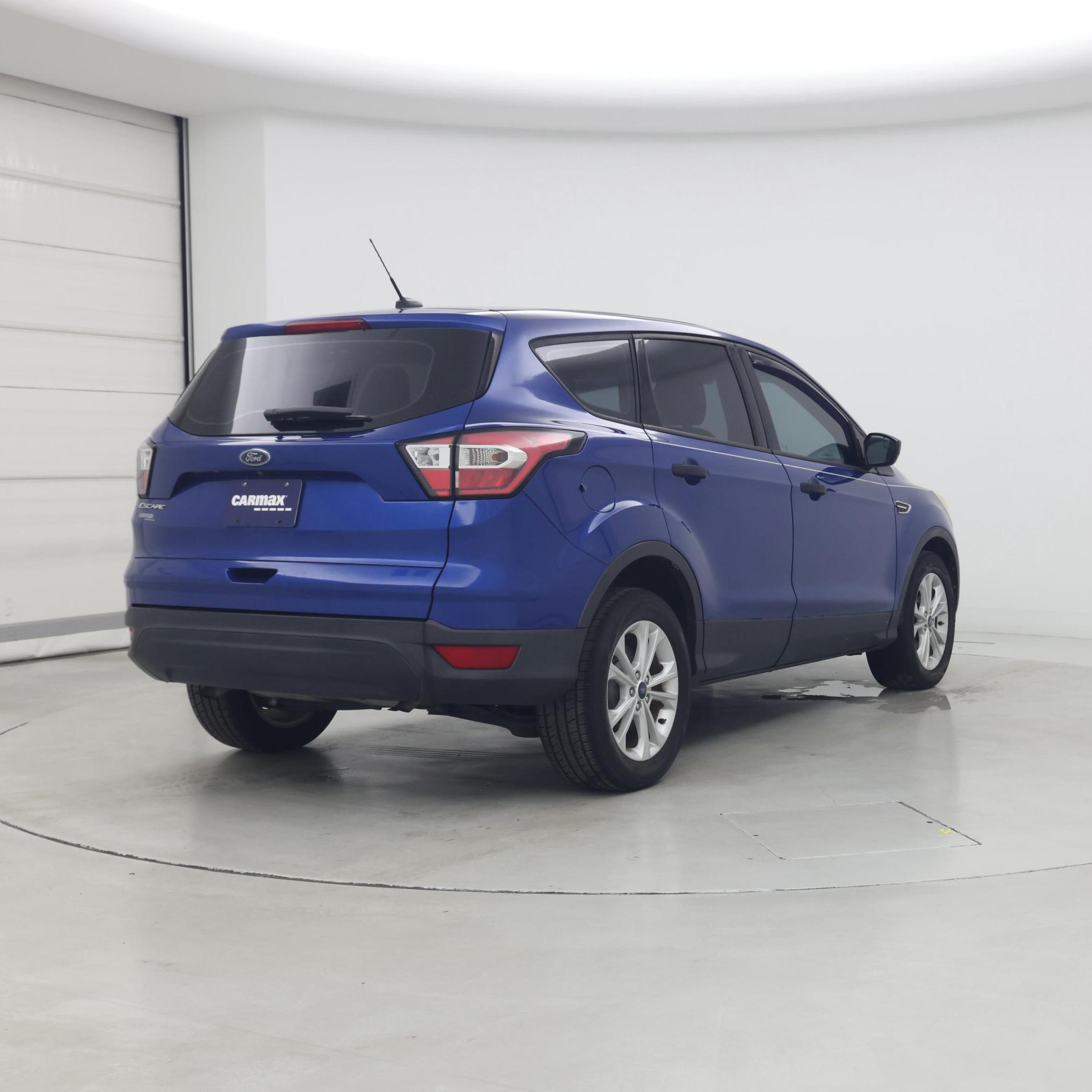 Thumbnail: 2017 Ford Escape - 8