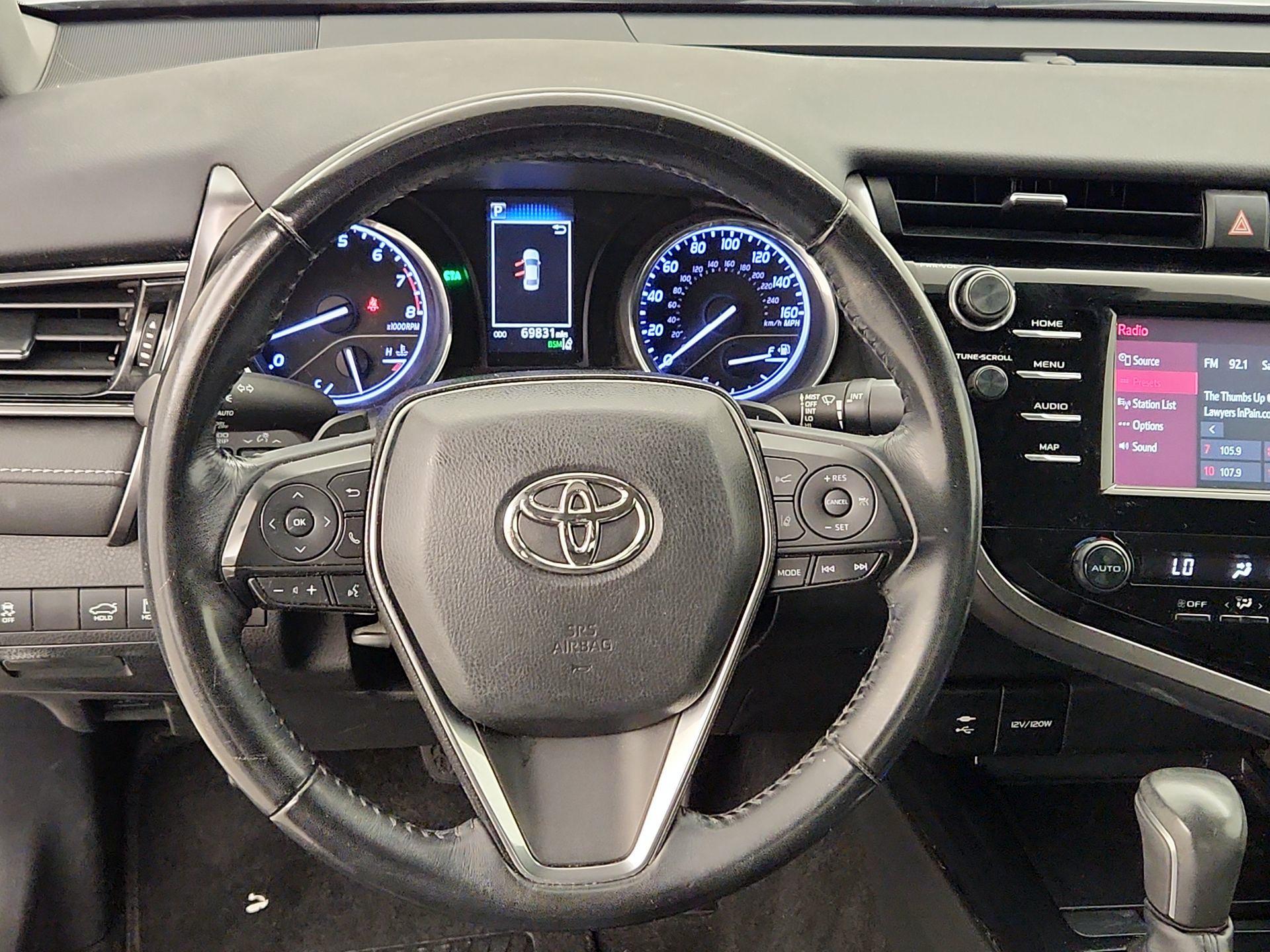 Thumbnail: 2019 Toyota Camry - 10