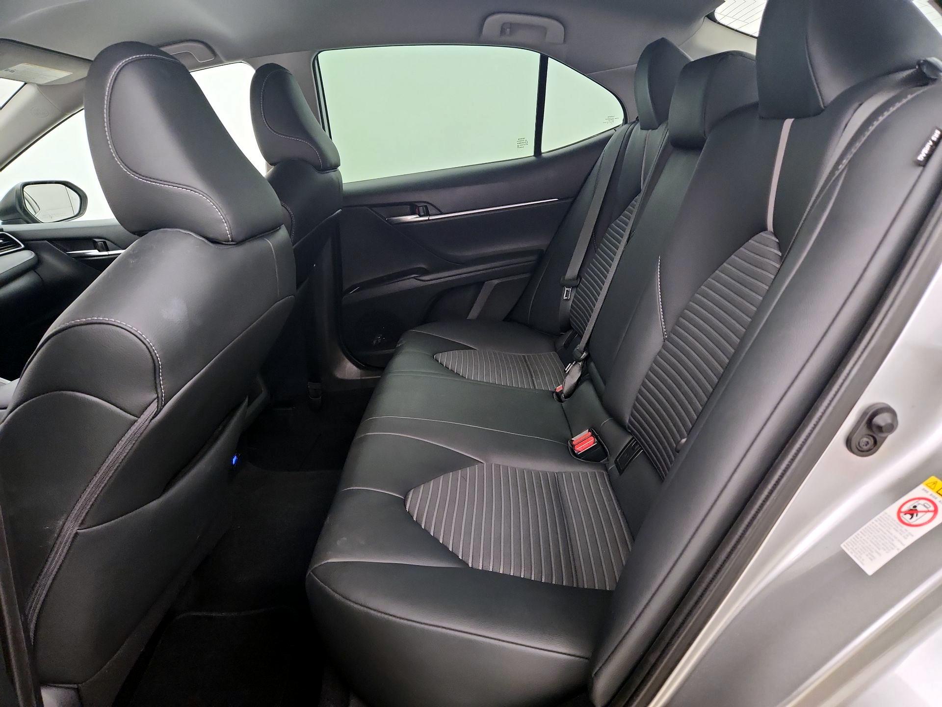 Thumbnail: 2019 Toyota Camry - 19